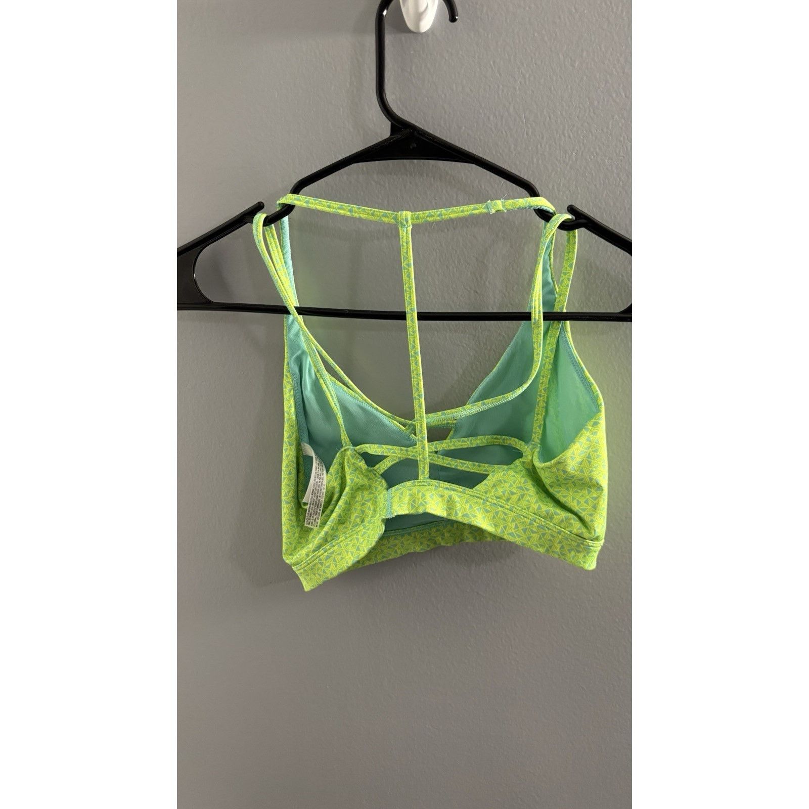 Victoria's Secret Victoria Secret Sports Bra Green Size ONE SIZE - 2 Thumbnail
