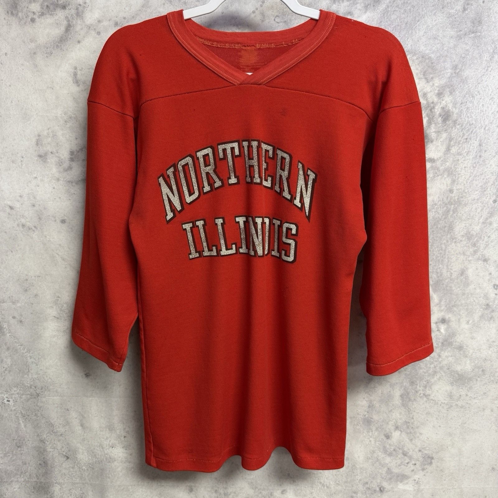 Vintage Vintage 80s Northern Illinois T Shirt Mens Small Red 3/4 Sle Size US S / EU 44-46 / 1 - 1 Thumbnail