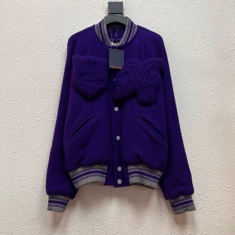 Louis Vuitton Louis Vuitton Purple embossed signature baseball jacket Size US M / EU 48-50 / 2 - 1 Thumbnail