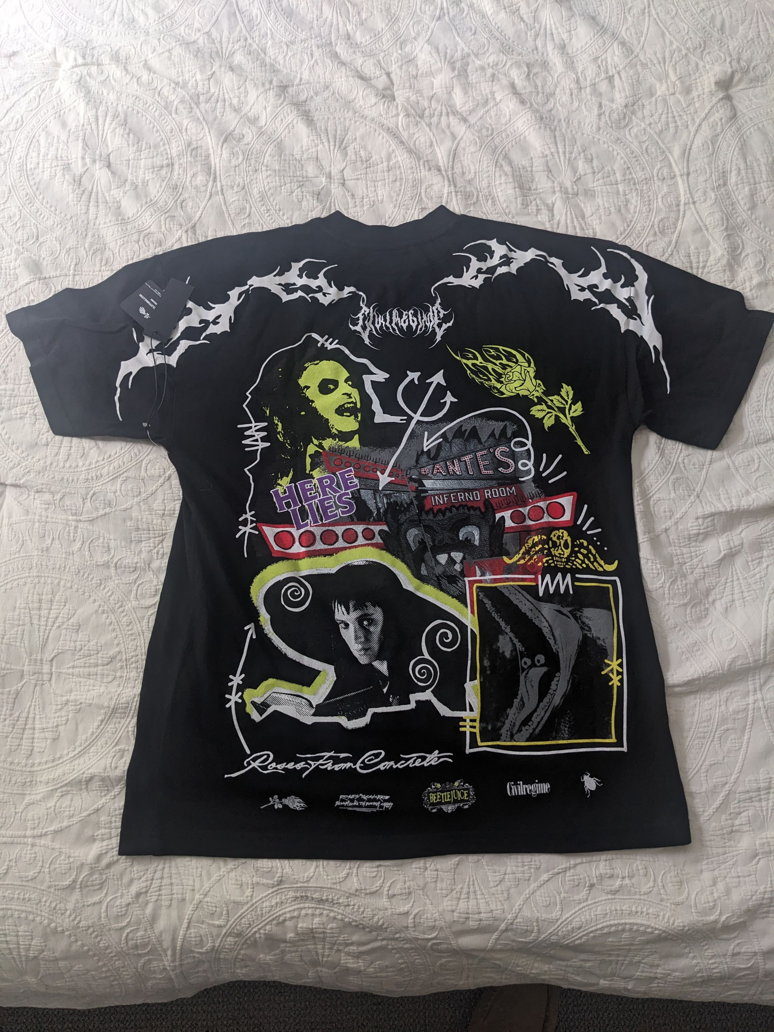 Civil Regime Civil Regime X Beetlejuice Collaboration T-Shirt Size US S / EU 44-46 / 1 - 7 Thumbnail