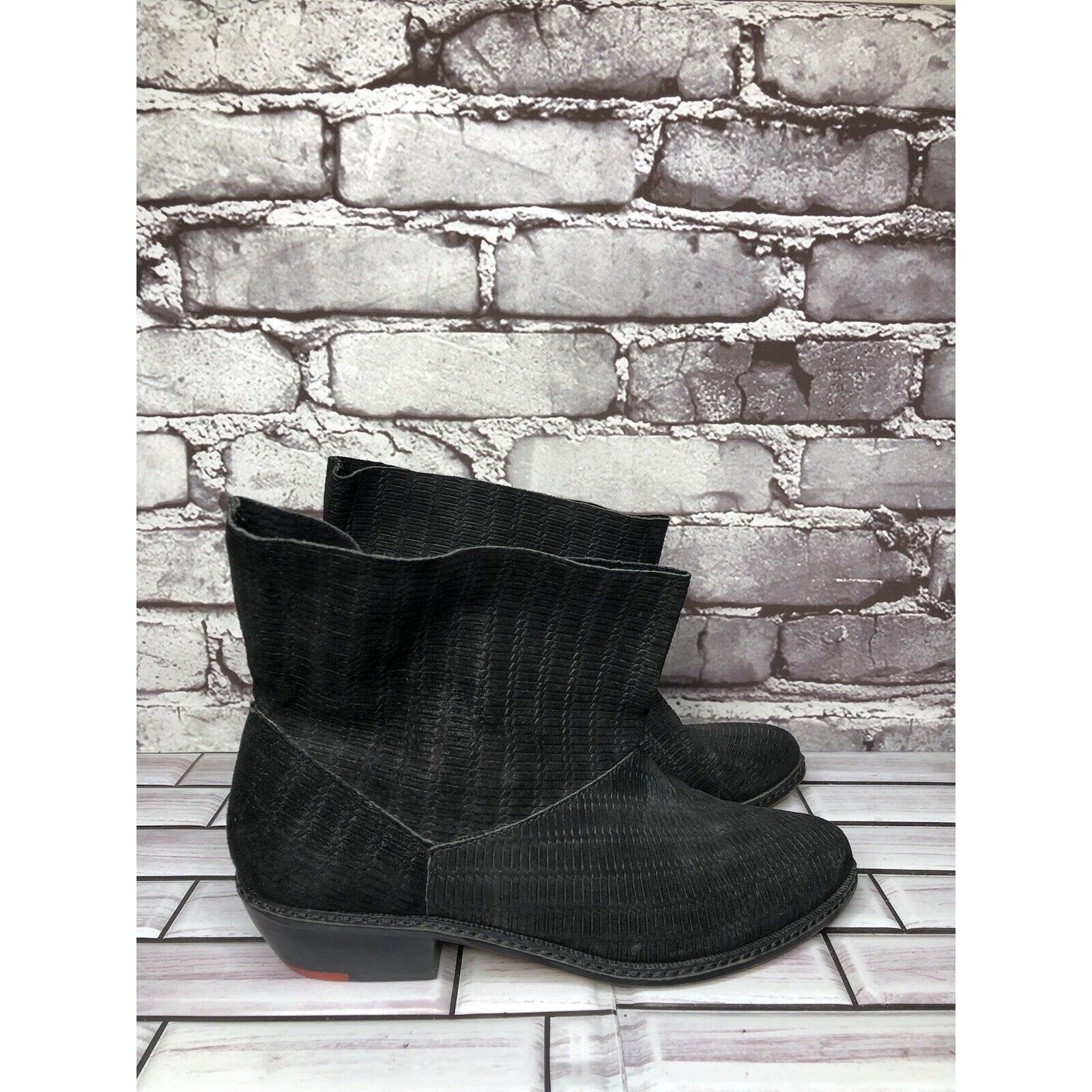 Joe's Joe's Black Suede Leather Western Casual Pull On Heel Boots Size US 7 / IT 37 - 10 Thumbnail