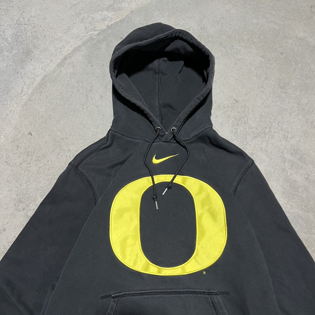 Nike × Vintage Vintage Oregon Nike Center Swoosh Hoodie Size US M / EU 48-50 / 2 - 3 Thumbnail