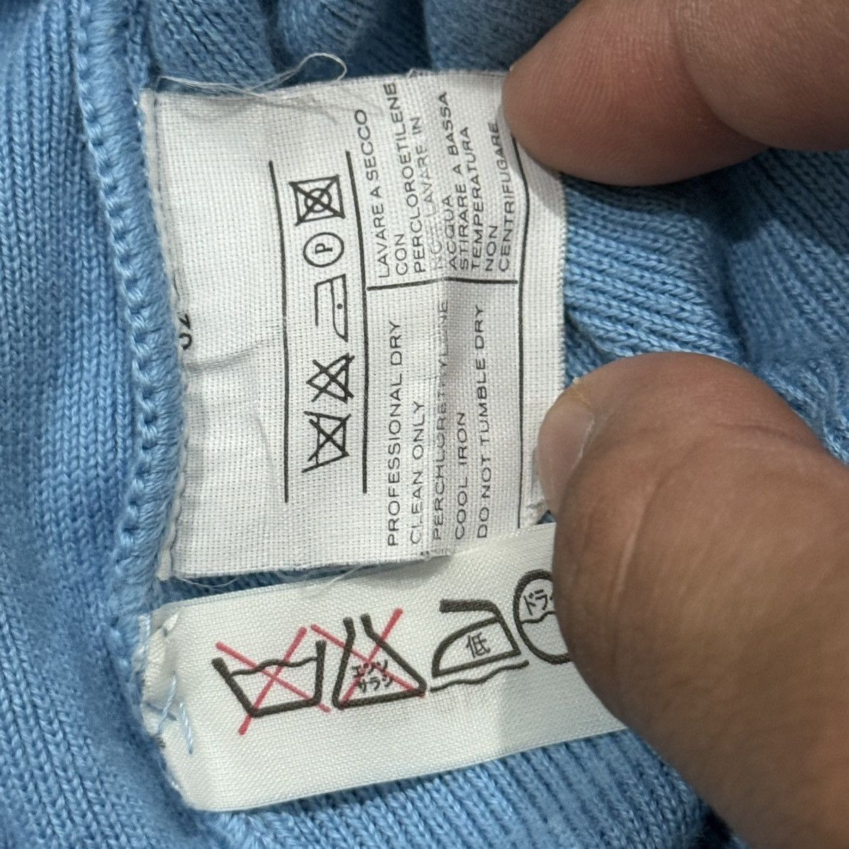 Salvatore Ferragamo × Vintage Salvatore Ferragamo Cardigan Size US S / EU 44-46 / 1 - 4 Thumbnail