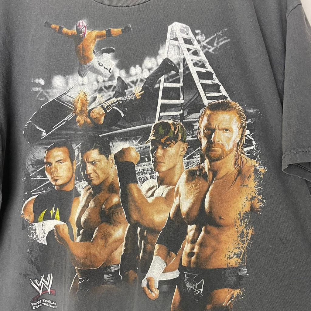 Vintage Vintage WWE Tee Size US XL / EU 56 / 4 - 2 Thumbnail
