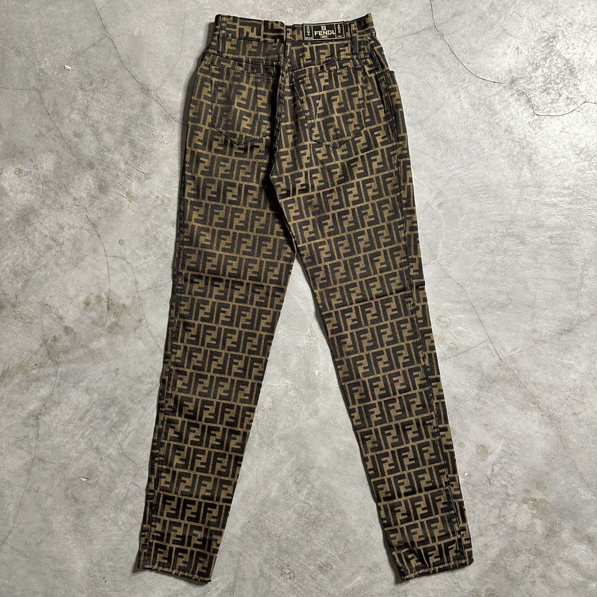 パンツ Vintage FENDI Zucca Pants Denim 27 Fendi Zucca Monogram Jeans | eBay