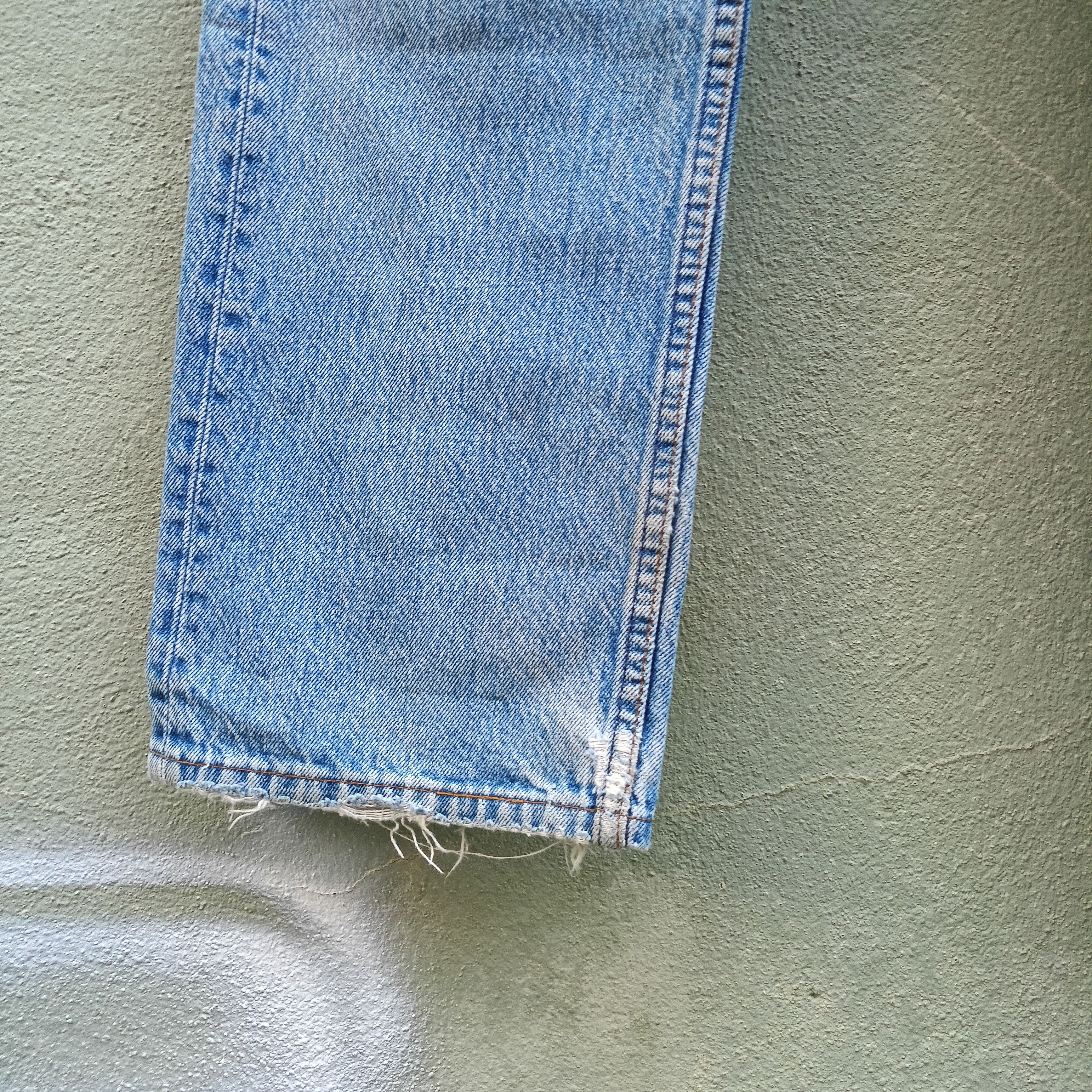 Levi's Vintage Clothing Levi's 501 Distressed jeans Vintage Usa Size US 33 - 4 Thumbnail