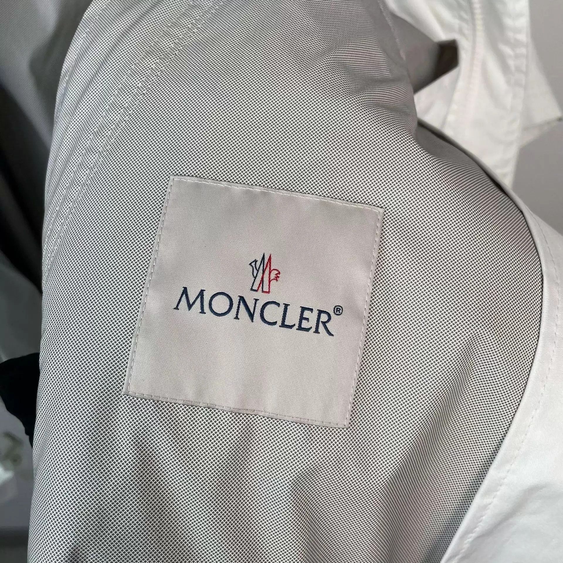 Moncler Moncler White 2 Jacket No Accessories Size XS / US 0-2 / IT 36-38 - 6 Thumbnail