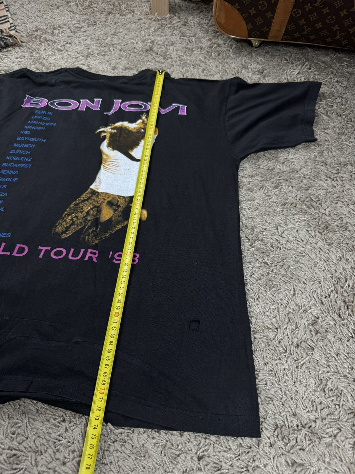 Band Tees × Vintage Vintage rock t shirt Bon Jovi World Tour 1993 original item Size US L / EU 52-54 / 3 - 6 Thumbnail