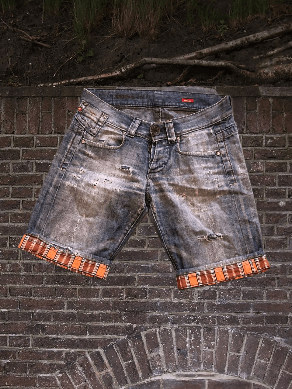 Miss Sixty MISS SIXTY Streetwear Vintage Brand Jean Shorts Size 28" / US 6 / IT 42 - 1 Thumbnail