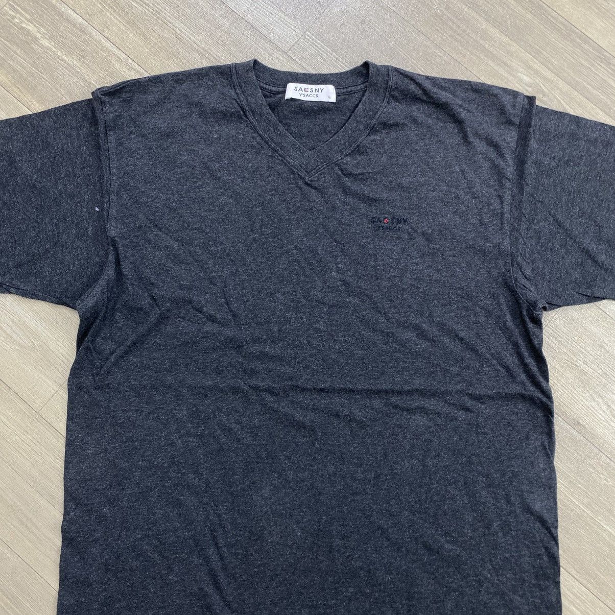 Yohji Yamamoto Sacsny Y'saccs By Yohji Yamamoto Plain Small Logo Tee Size US M / EU 48-50 / 2 - 2 Thumbnail