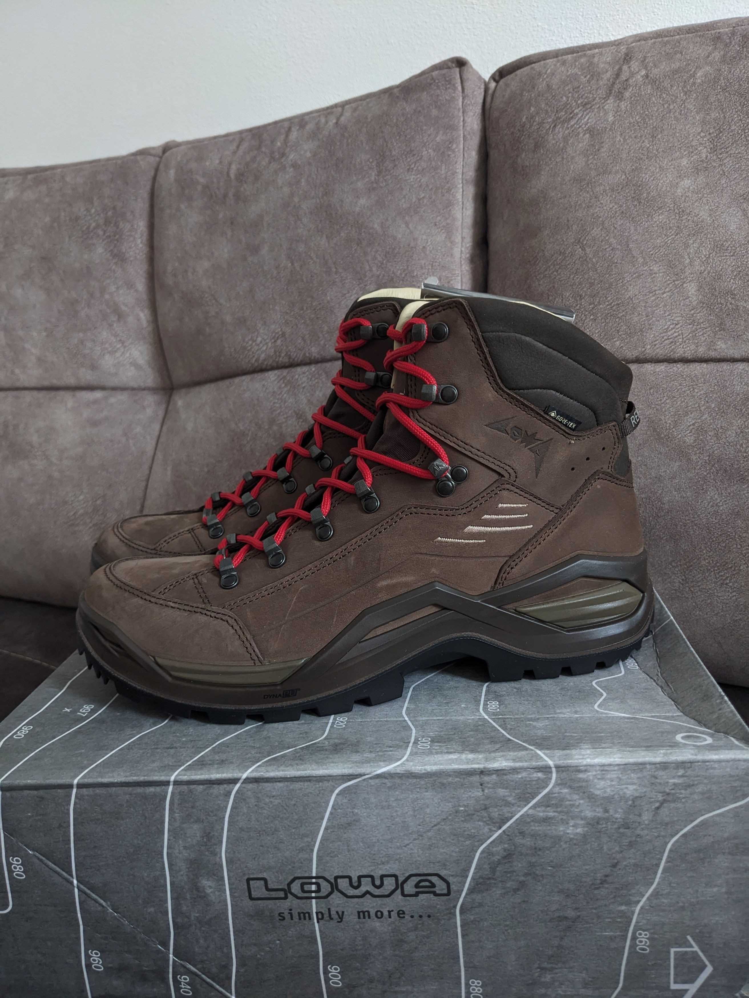 LOWA Lowa Renegade 100 GTX MID Leather Hiking tactical boots 43.5 Size US 10 / EU 43 - 1 Thumbnail
