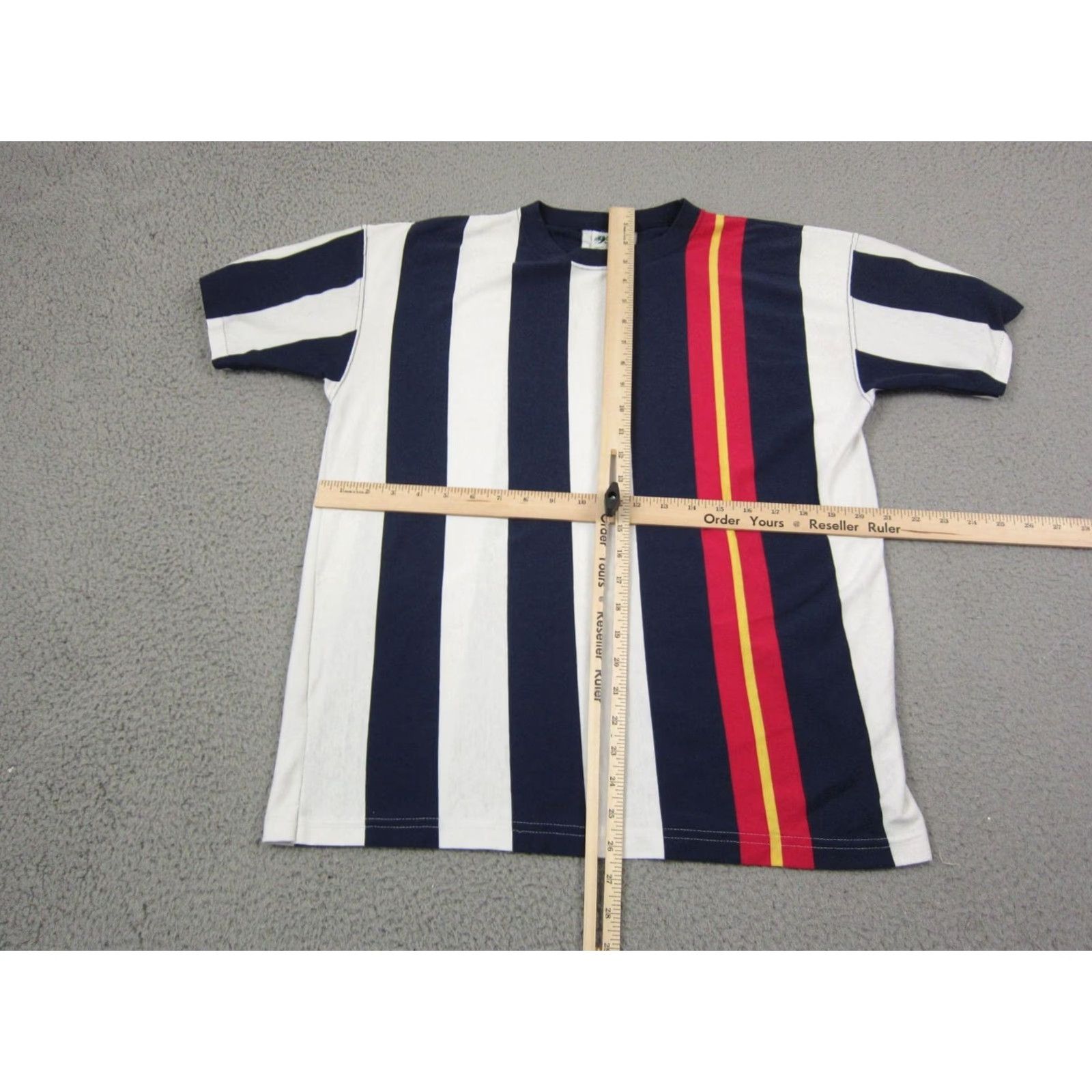 Vintage Vintage Class 955 Shirt Adult Medium Blue White Striped Casual Mens Made in USA Size US M / EU 48-50 / 2 - 6 Thumbnail