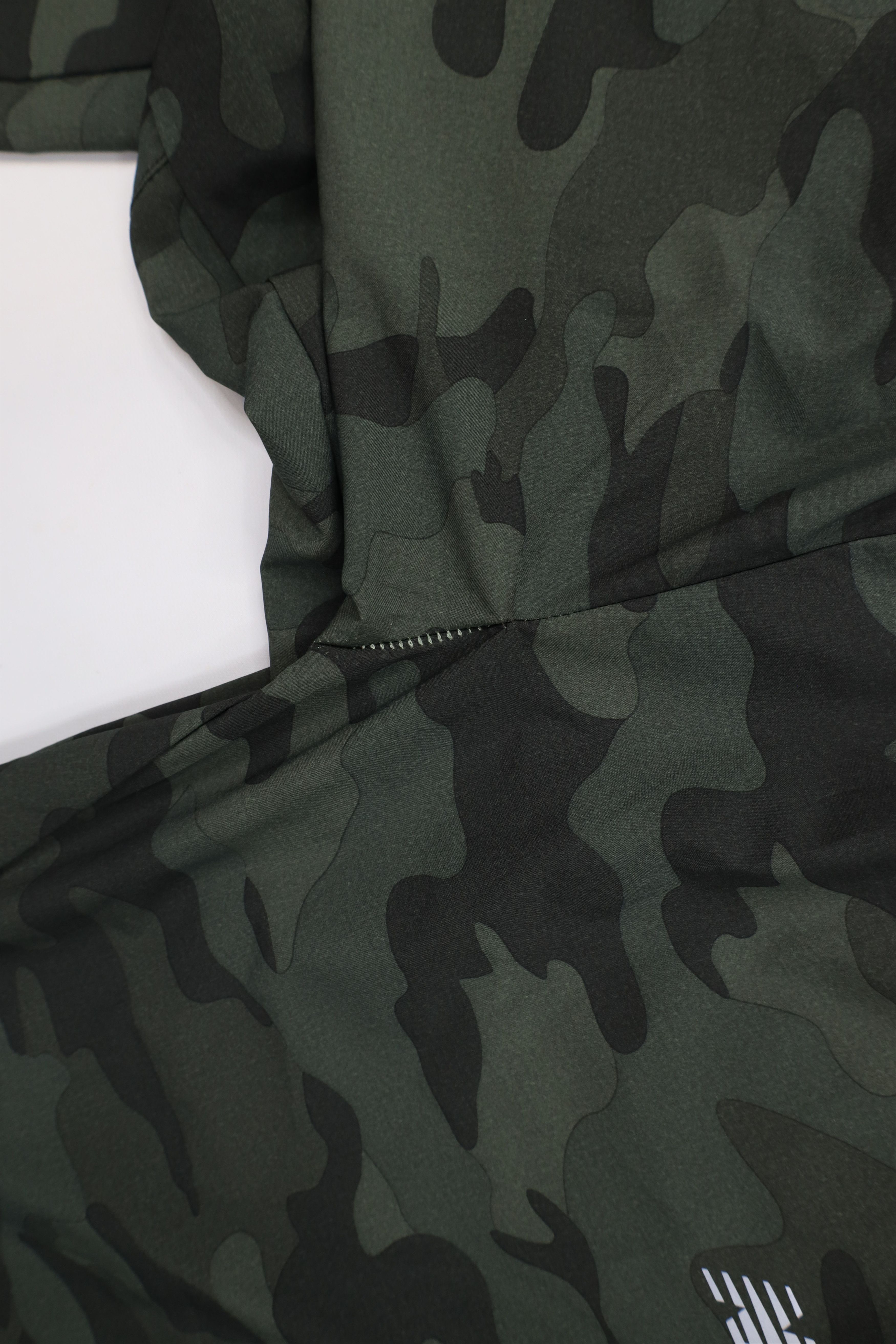 New Balance Vintage Y2K New Balance Stretch Tapered Leg Pants Camouflage Size US 36 / EU 52 - 6 Thumbnail