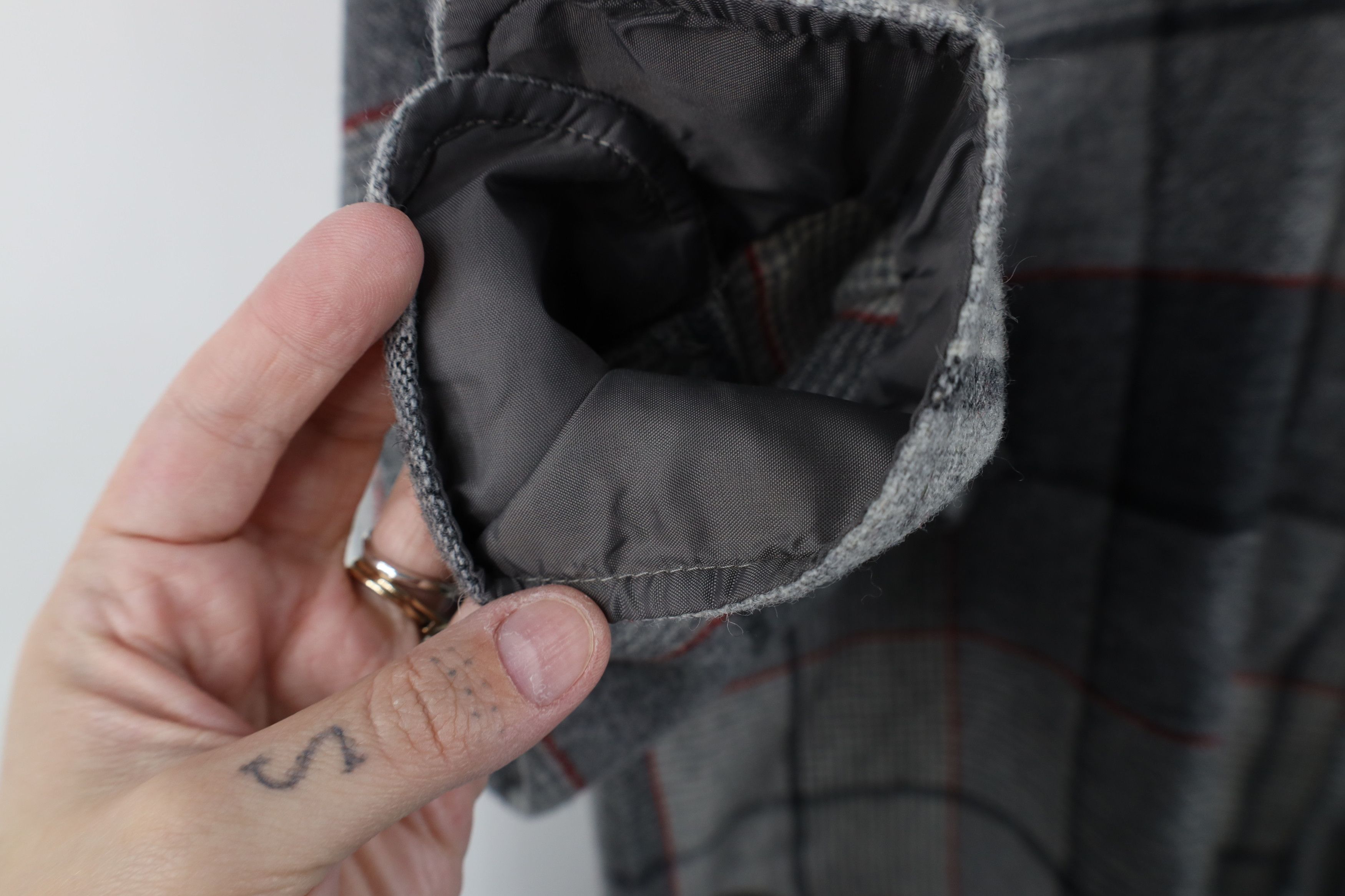Vintage Vintage 70s 80s Streetwear Knit Collared Button Shirt Plaid Size US L / EU 52-54 / 3 - 6 Thumbnail