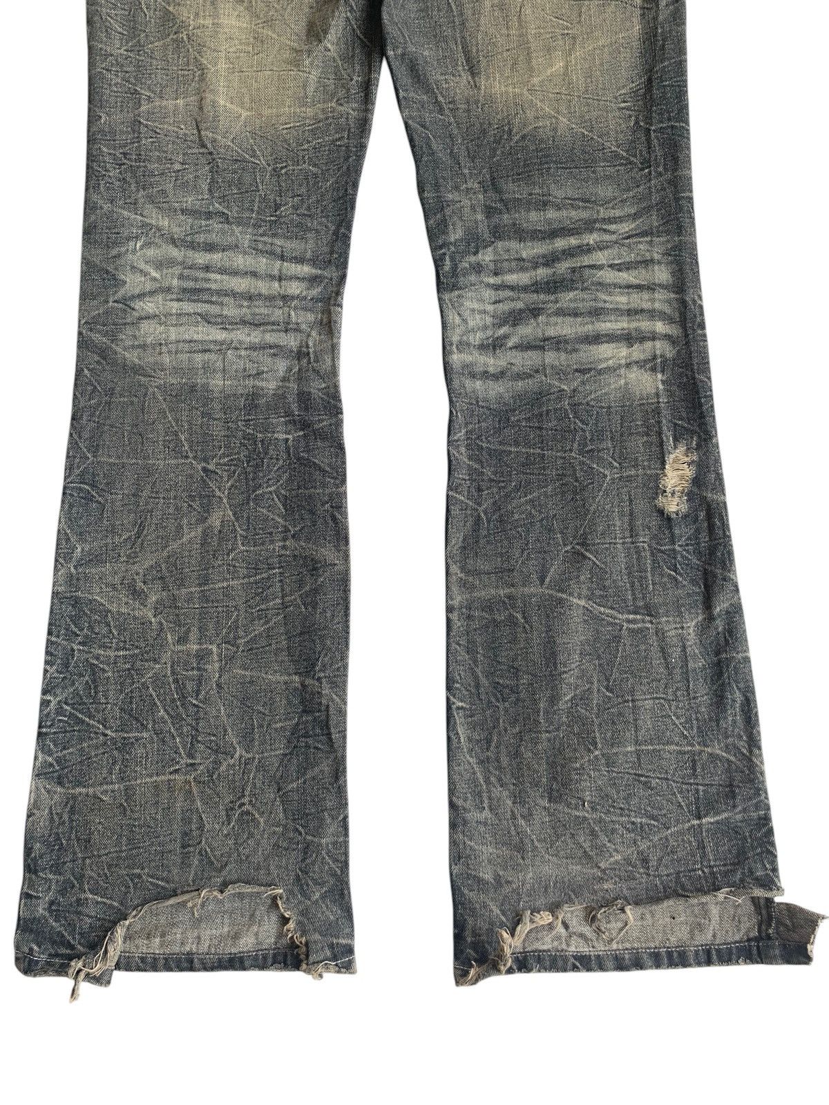 LOWBOX FLARE💥 LOMBOX RUSTY JAPANESE PUNK DISTRESSED DENIM☠️🎌 Size US 33 - 8 Thumbnail