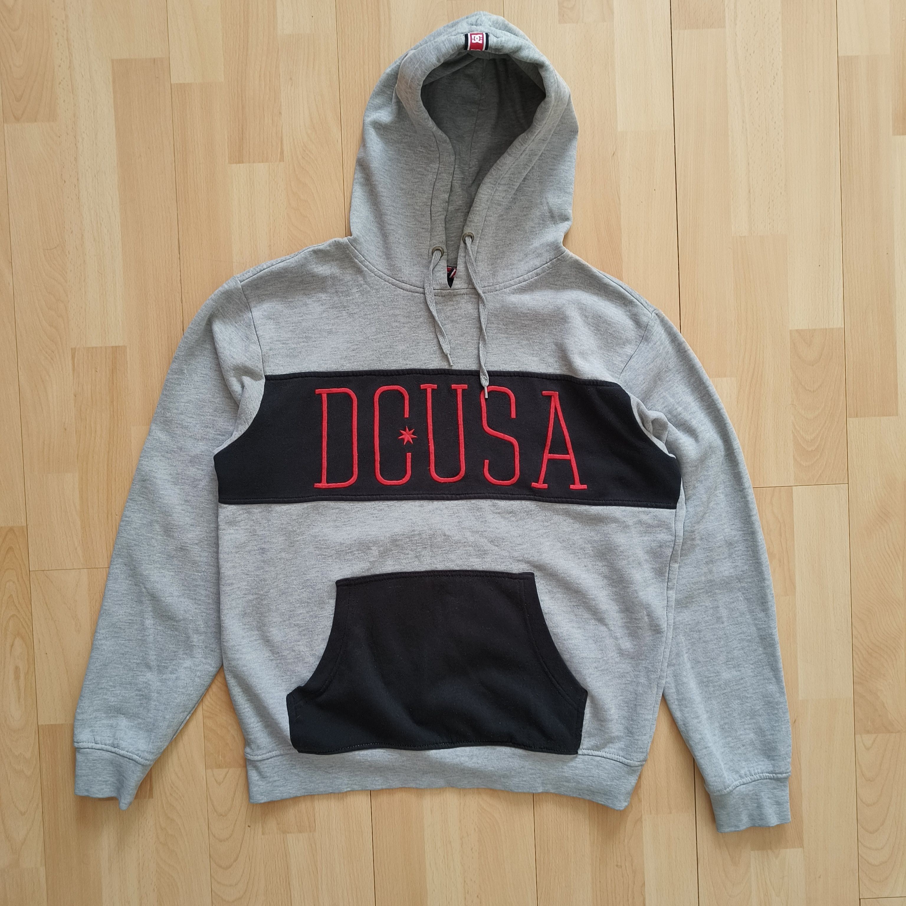 DC DC Shoe USA Rd Lateral Po 2000s Men Hoodie Sweatshirt Size US M / EU 48-50 / 2 - 1 Thumbnail