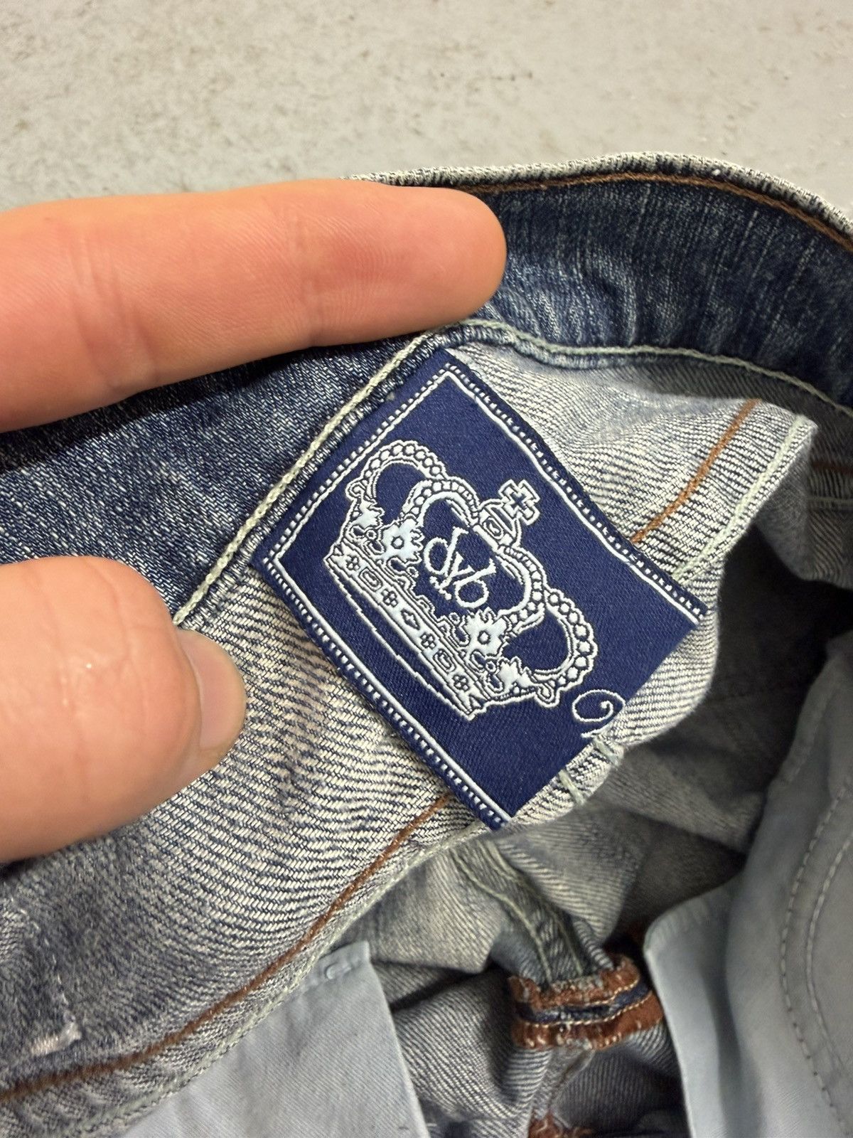 Victoria Beckham Victoria Beckham For Rock & Republic Embroidered Logo Jeans Size 27" / US 4 / IT 40 - 15 Thumbnail