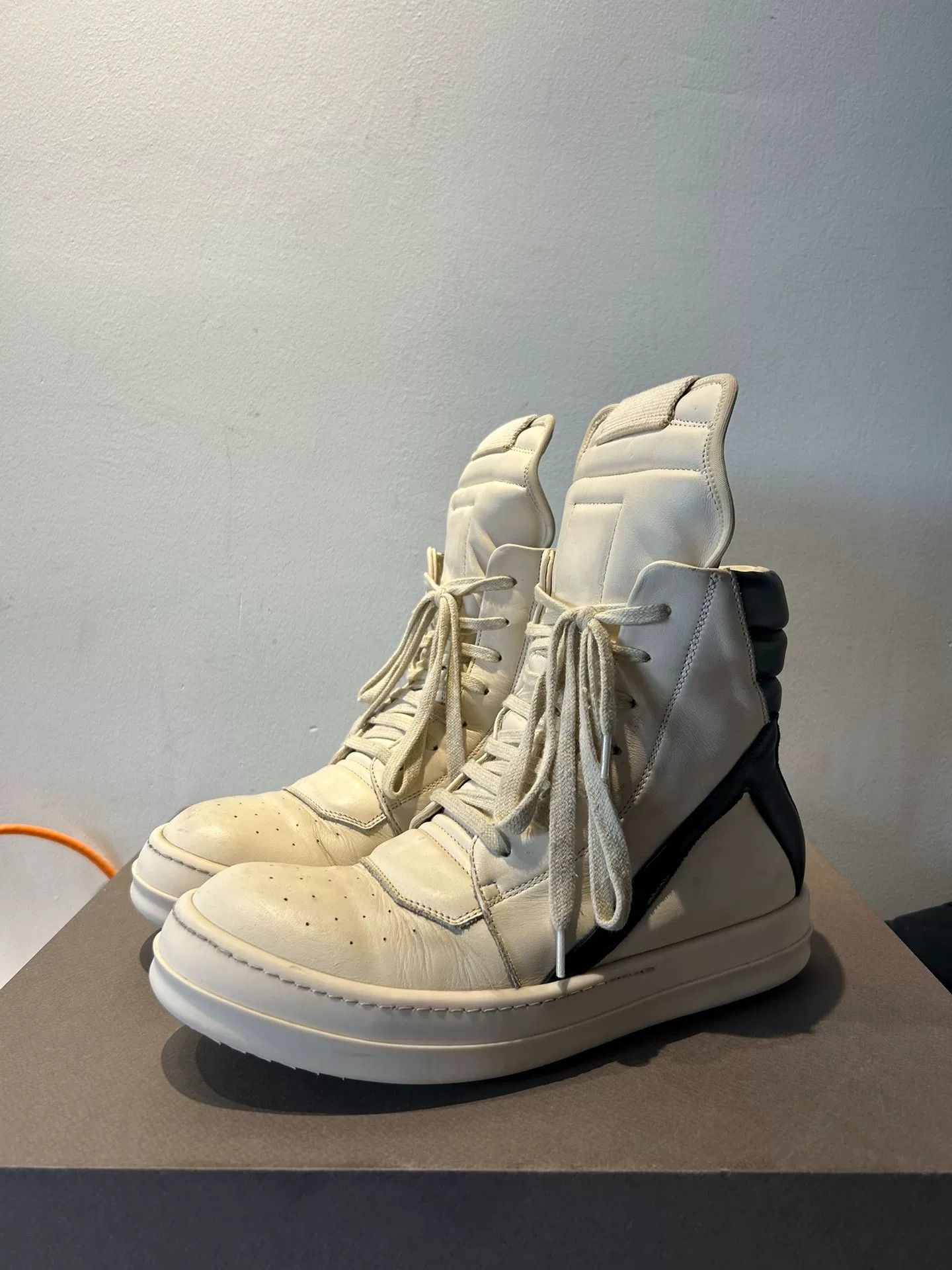 Rick Owens rick owens triangle leather boots size 39 Size US 8 / EU 41 - 1 Thumbnail