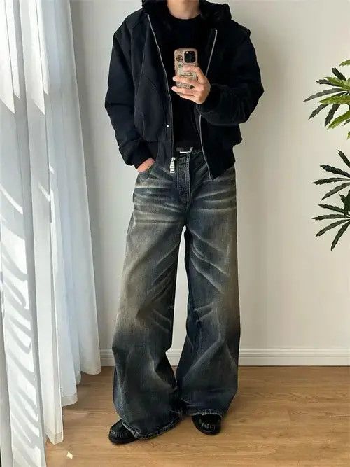 Jean Baggy Light Wash Wide Leg Denim Jeans Size US 32 / EU 48 - 6 Thumbnail