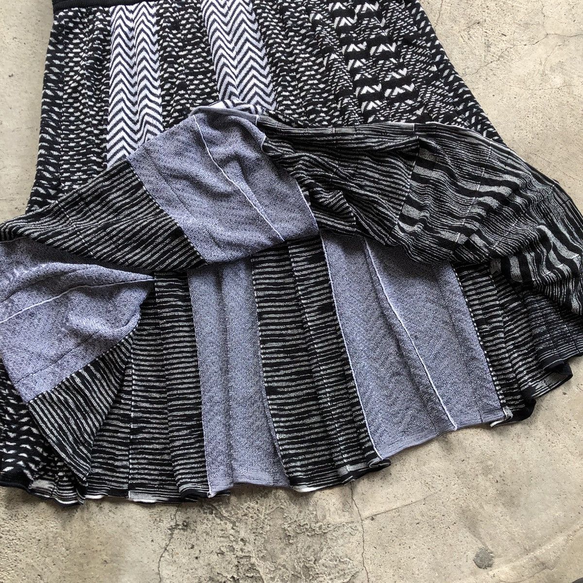 Missoni MISSONI Knit Striped Skirt Size 34" / US 12 / IT 48 - 4 Thumbnail