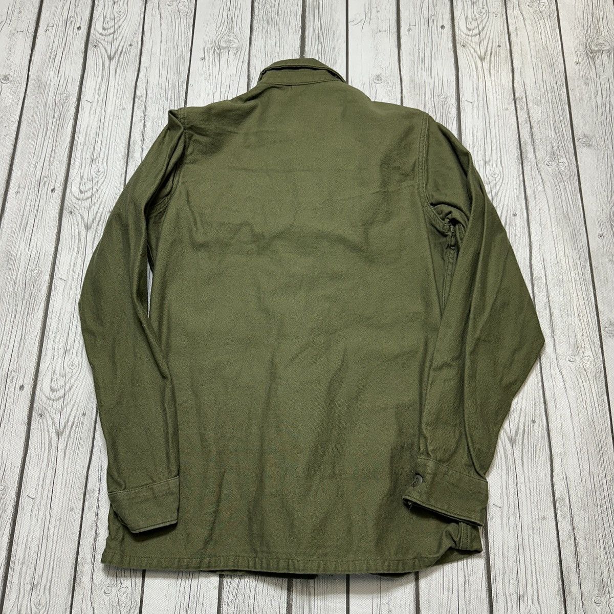 Vintage Vintage Vietnam era military shirt Size US M / EU 48-50 / 2 - 2 Thumbnail