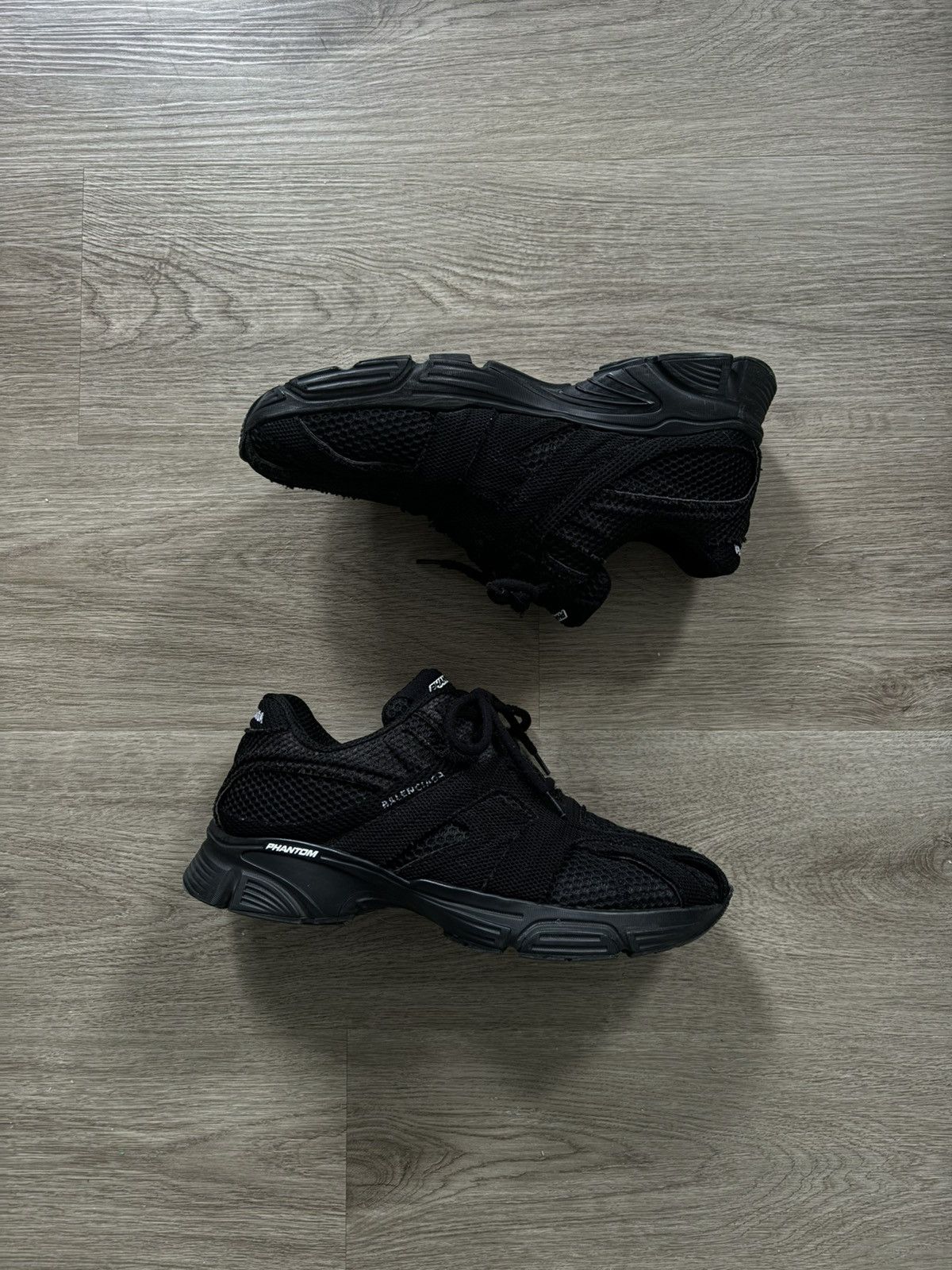 Balenciaga Balenciaga Phantom Sneakers Size US 9 / EU 42 - 1 Thumbnail