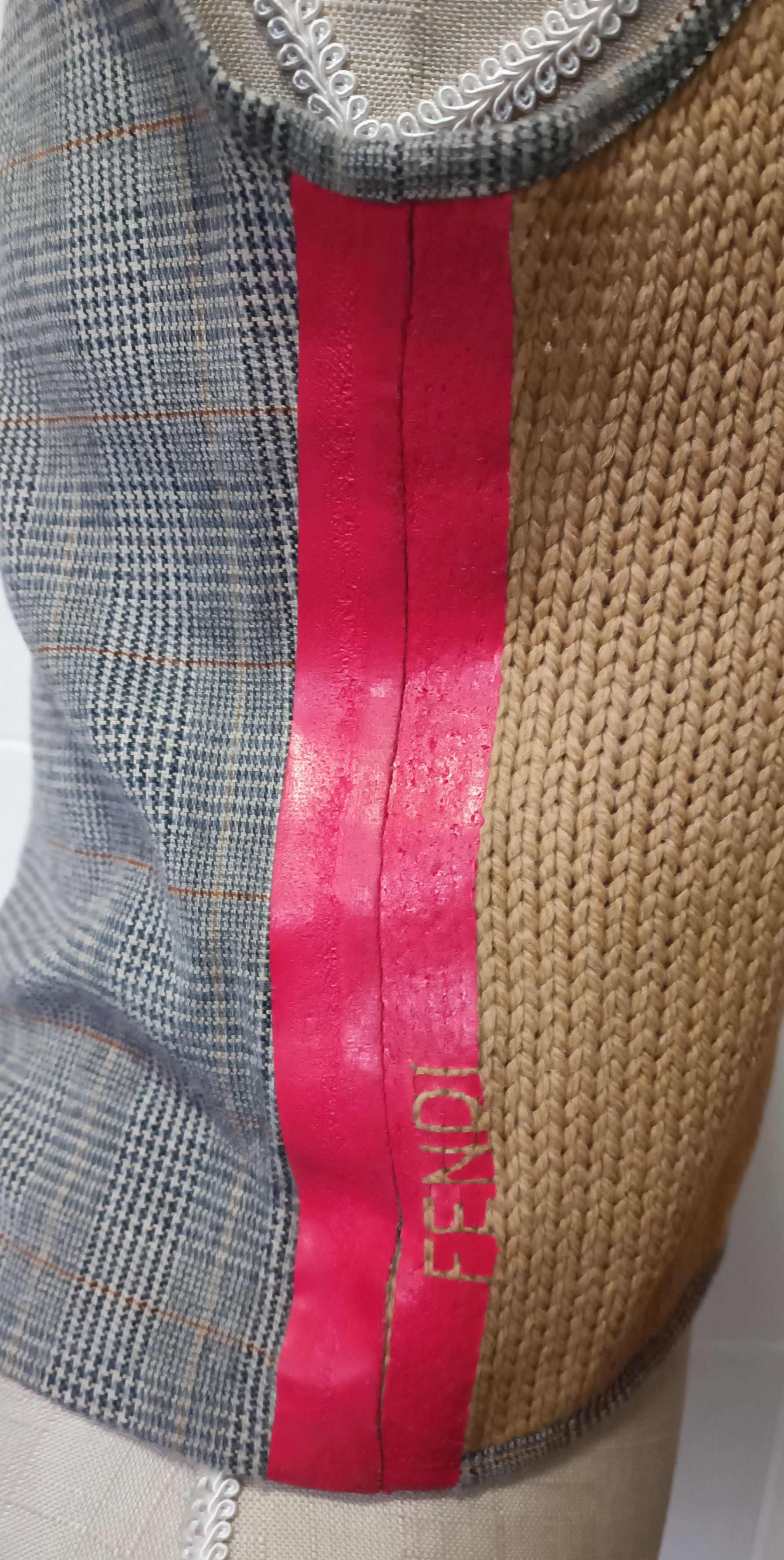 Fendi Top - Camel wool knit front / Prince of Wales check back. Size M / US 6-8 / IT 42-44 - 7 Thumbnail
