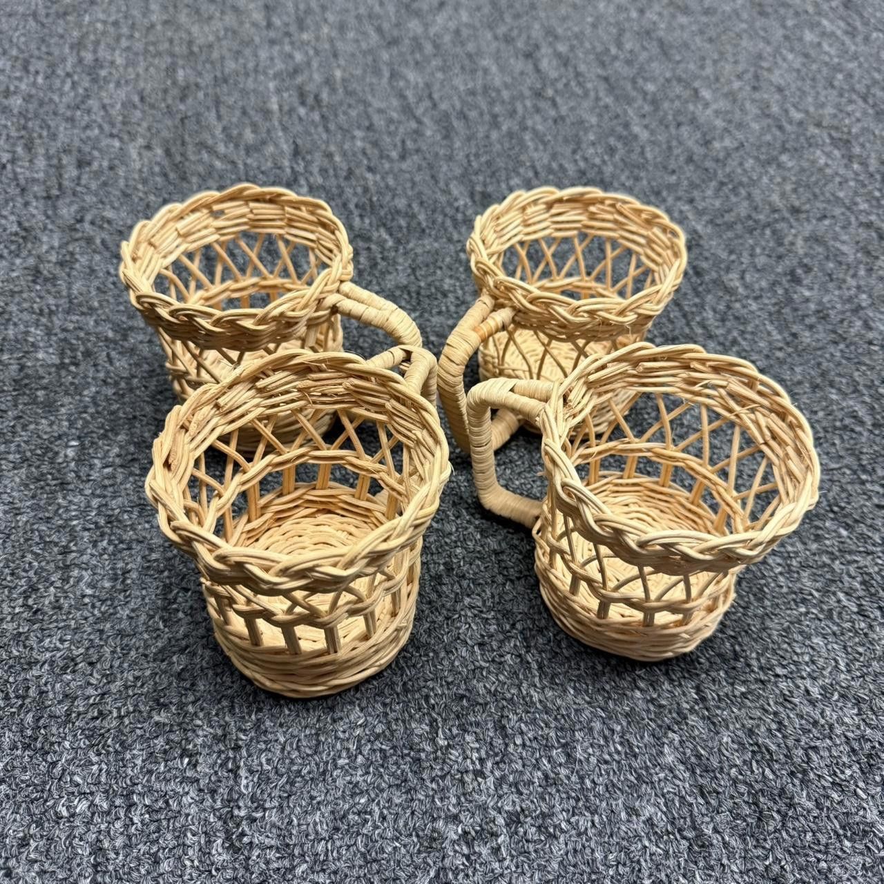 Designer Vintage Wicker Woven Mug Set Size ONE SIZE - 3 Thumbnail