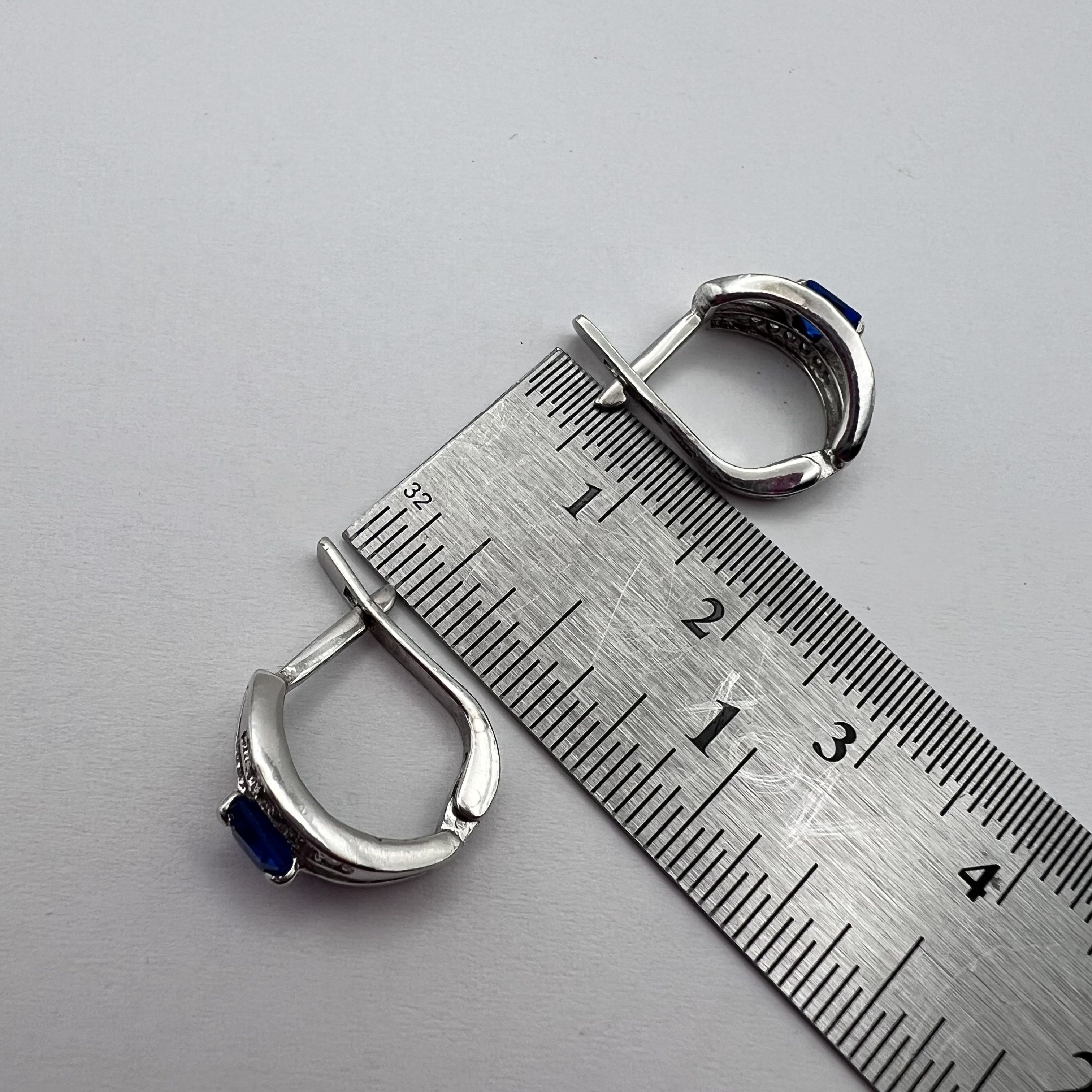 Sterling Silver Vintage Pair Of Stud Earrings Sterling Silver 3.3gr Size ONE SIZE - 7 Thumbnail
