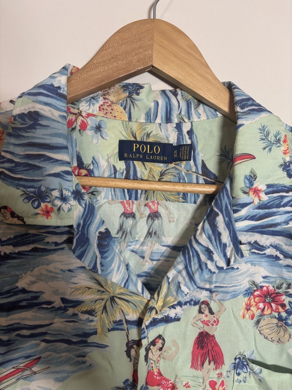 Polo Ralph Lauren Polo Ralph Lauren Hawaiian CampShirt Viscose Hula Surf Print Size US XL / EU 56 / 4 - 2 Thumbnail