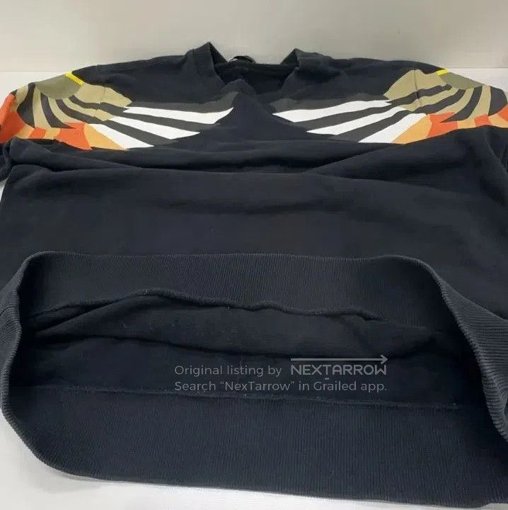 Givenchy Givenchy Wing Print Fashion Sweatshirt. Size US XL / EU 56 / 4 - 5 Thumbnail