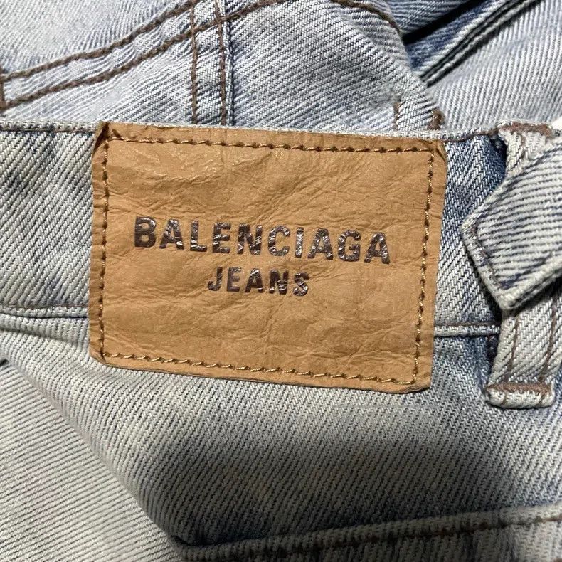 Balenciaga Balenciaga size M Bullet screen logo cargo pants Size US 27 - 4 Thumbnail