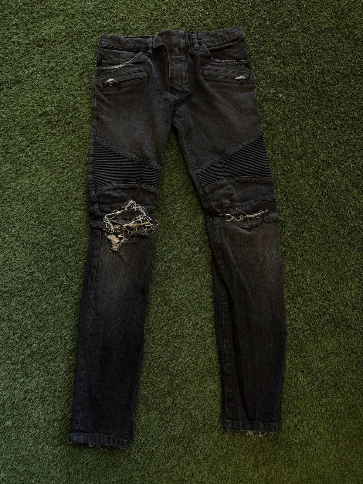 Balmain Balmain Paris Black Ripped Jeans Size 30 Size US 30 / EU 46 - 1 Thumbnail