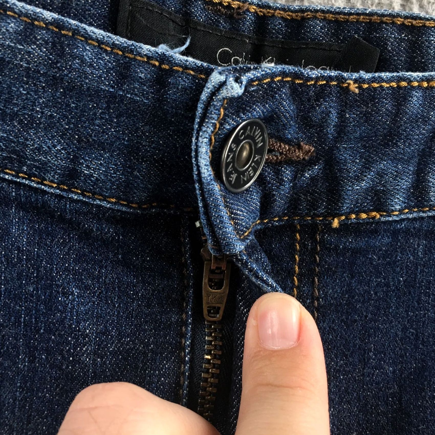 Calvin Klein Calvin Klein Straight Jeans Womens 33/16 Denim Mid Rise Zip Fly Blue Denim 5-Pocket Regular Waist 28.75 Inseam Size 24" / US 00 / IT 34 - 5 Thumbnail