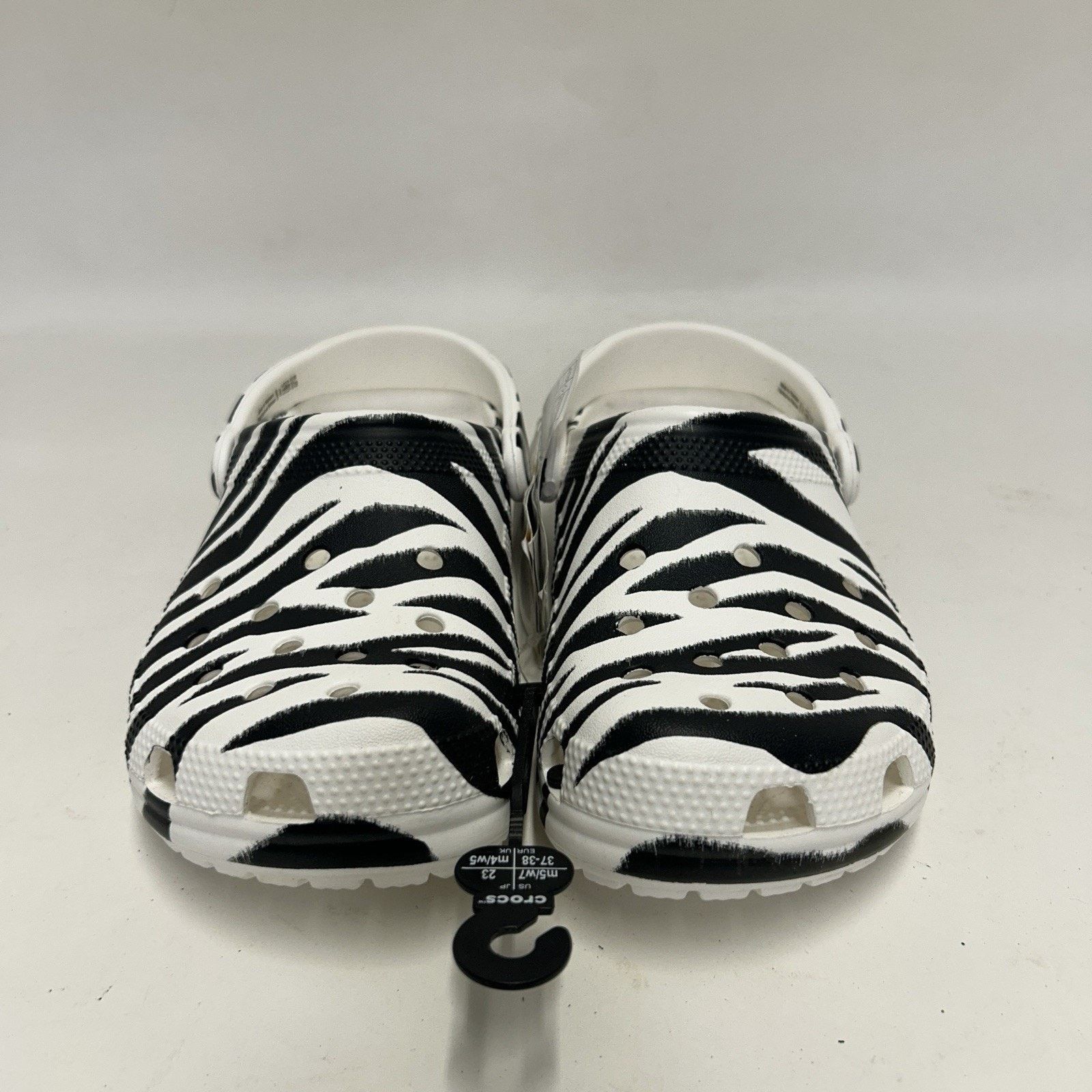 Crocs Crocs Unisex Classic Animal Print Clog Zebra “Black White” Size US 7 / IT 37 - 2 Thumbnail