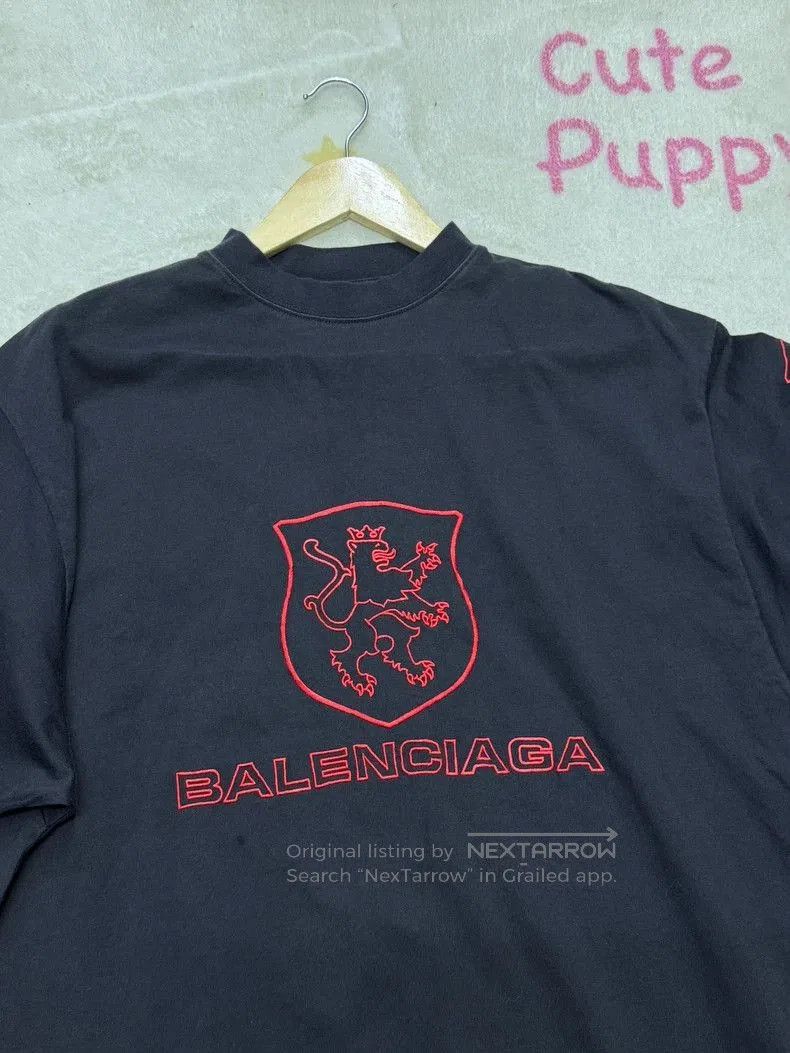 Balenciaga Balenciaga Lion Club Logo SS25 T-shirt. Size US L / EU 52-54 / 3 - 2 Thumbnail