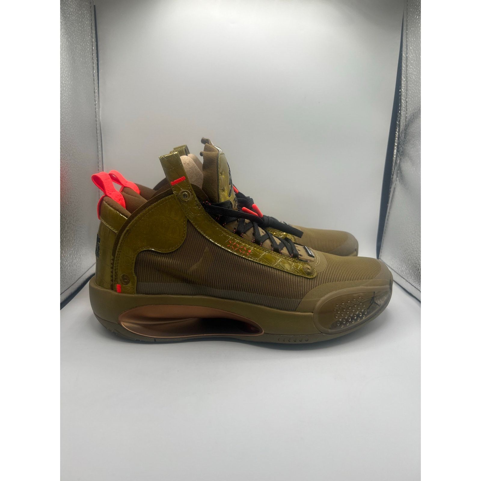 Jordan Brand Zion Williamson X Air Jordan 34 “Bayou Boys” size 10 men’s Size US 10 / EU 43 - 3 Thumbnail