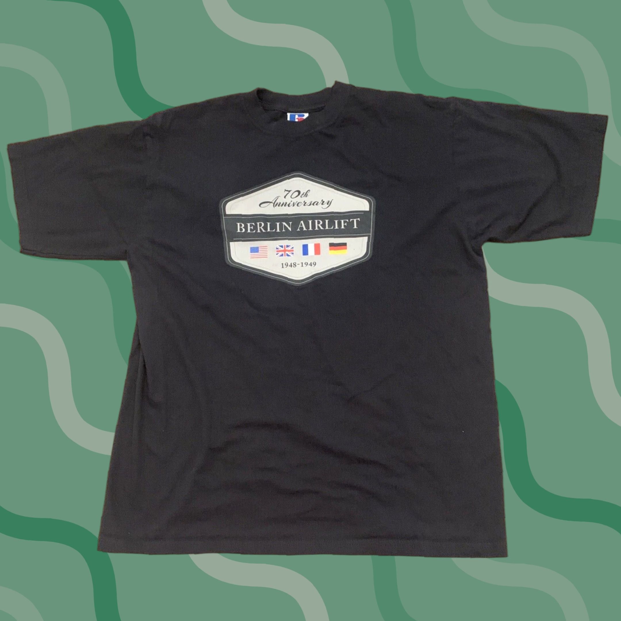 Vintage VINTAGE M & M Berlin Airlift T-Shirt Adult Medium Black 70th Anniversary Mens Size US M / EU 48-50 / 2 - 1 Thumbnail