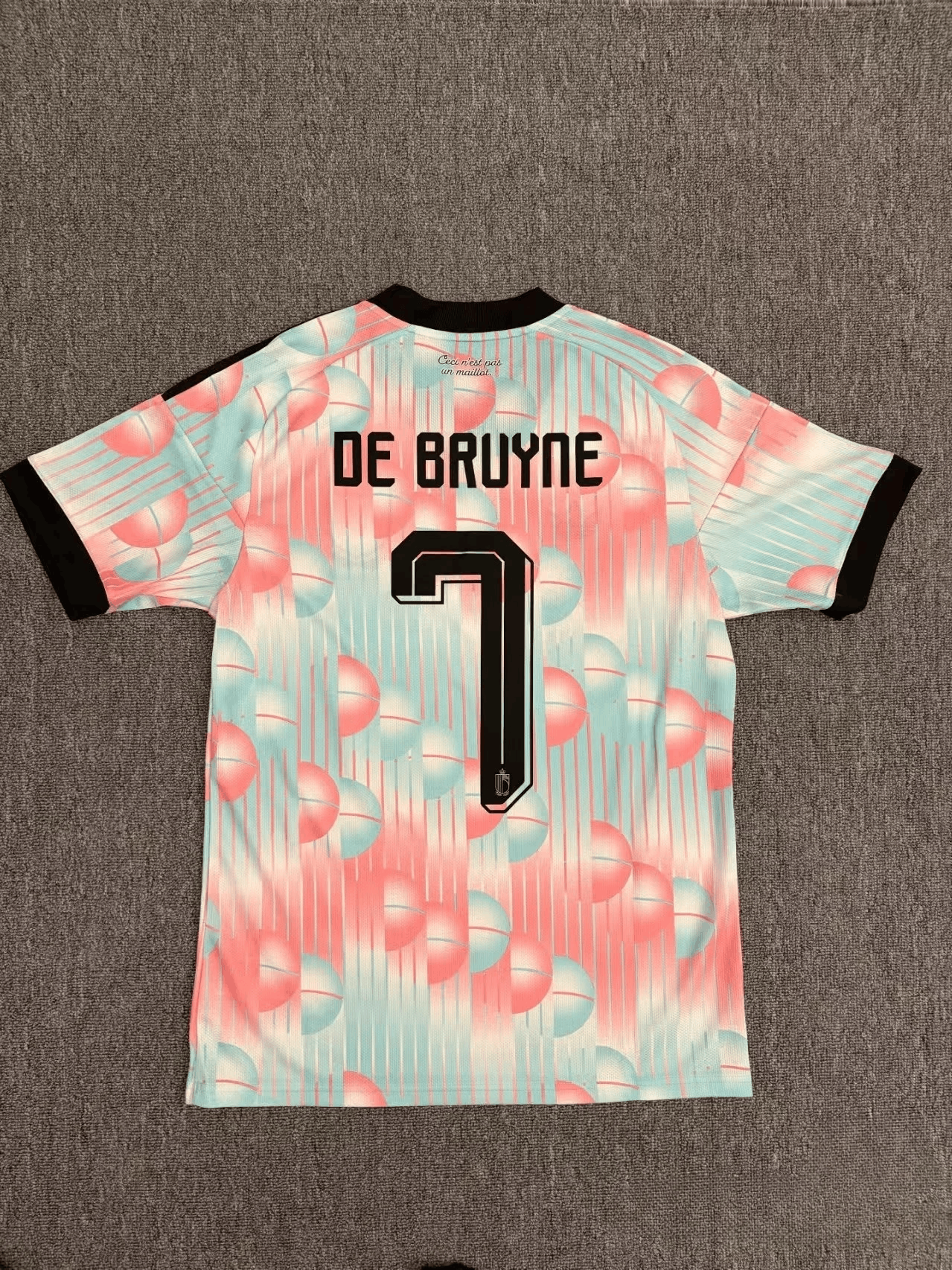 Other De Bruyne Jersey 2026 World Cup Belgium Football Jersey Size US XL / EU 56 / 4 - 1 Thumbnail