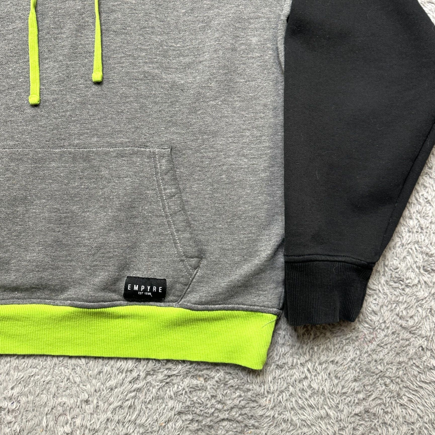 Empyre Empyre Hoodie Mens L Gray Sweatshirt Skateboard Color Block Y2K Grunge Punk Rock Hooded Pockets Pullover Size US L / EU 52-54 / 3 - 5 Thumbnail
