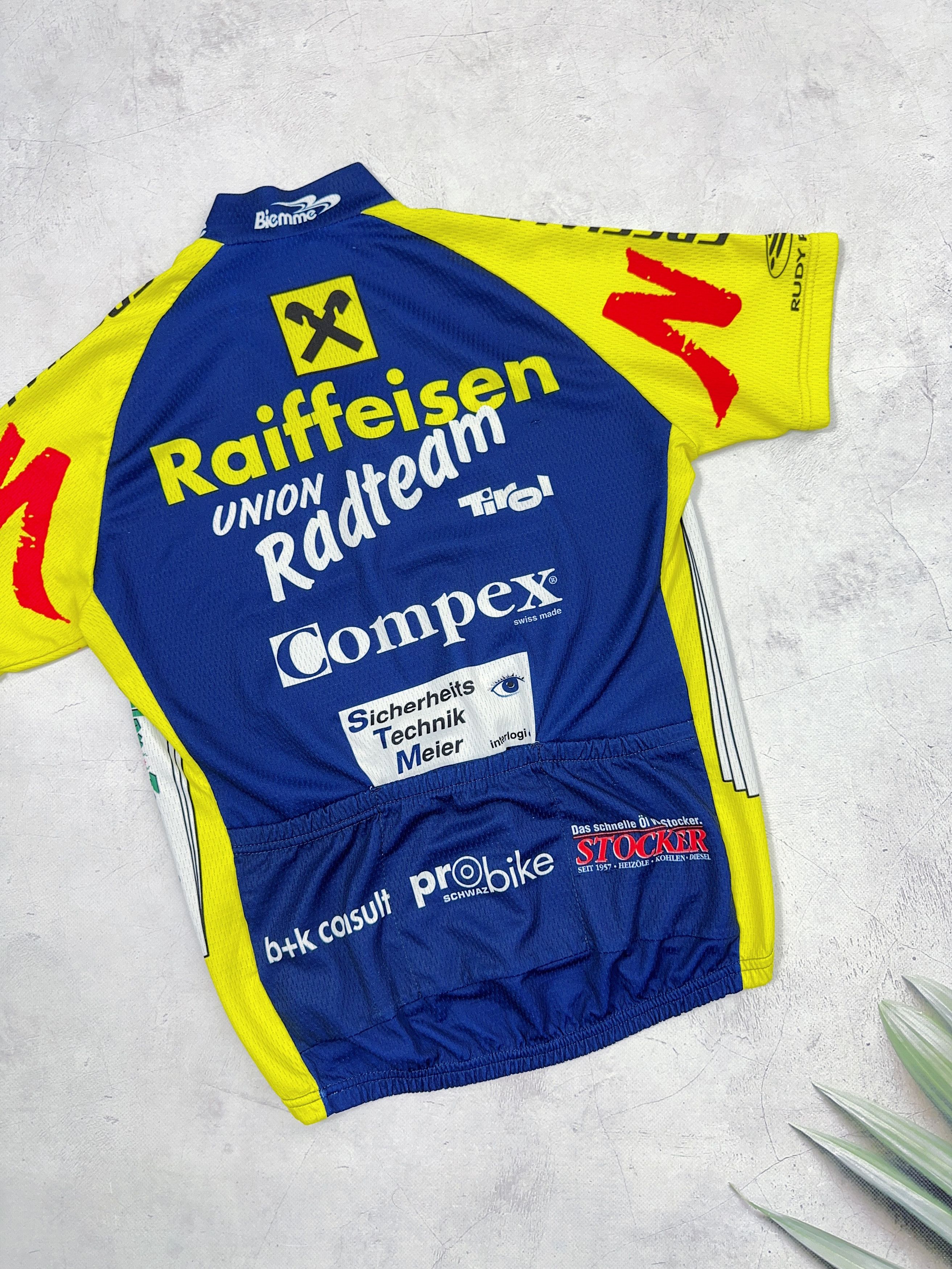 Vintage Vintage Biemme Cycling Jersey Raiffeisen Nissan Size US M / EU 48-50 / 2 - 13 Thumbnail