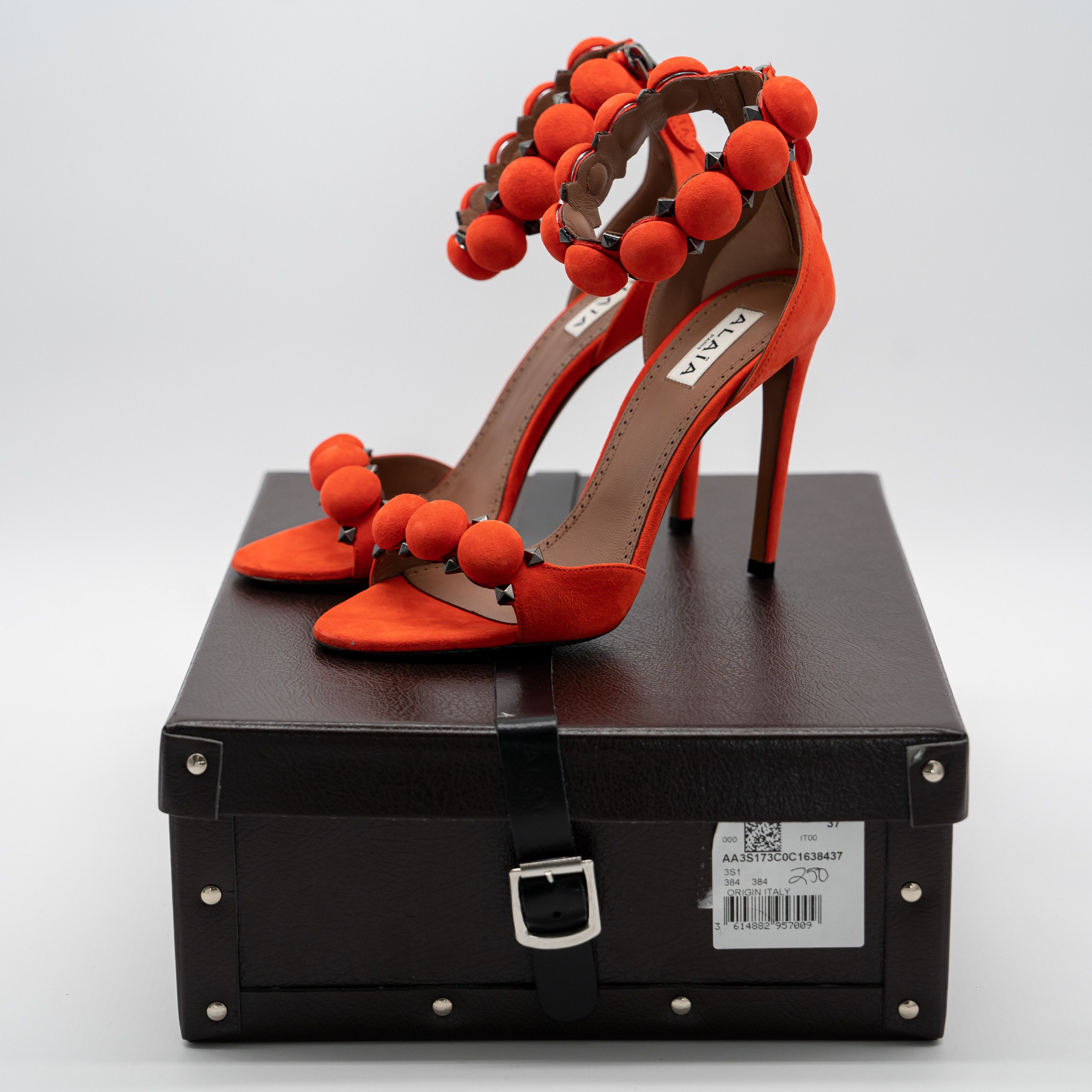 Alaia 37eu 7 US Alaia La Bombe 90 Red Sandals Strap Suede Heels Size US 7 / IT 37 - 11 Thumbnail