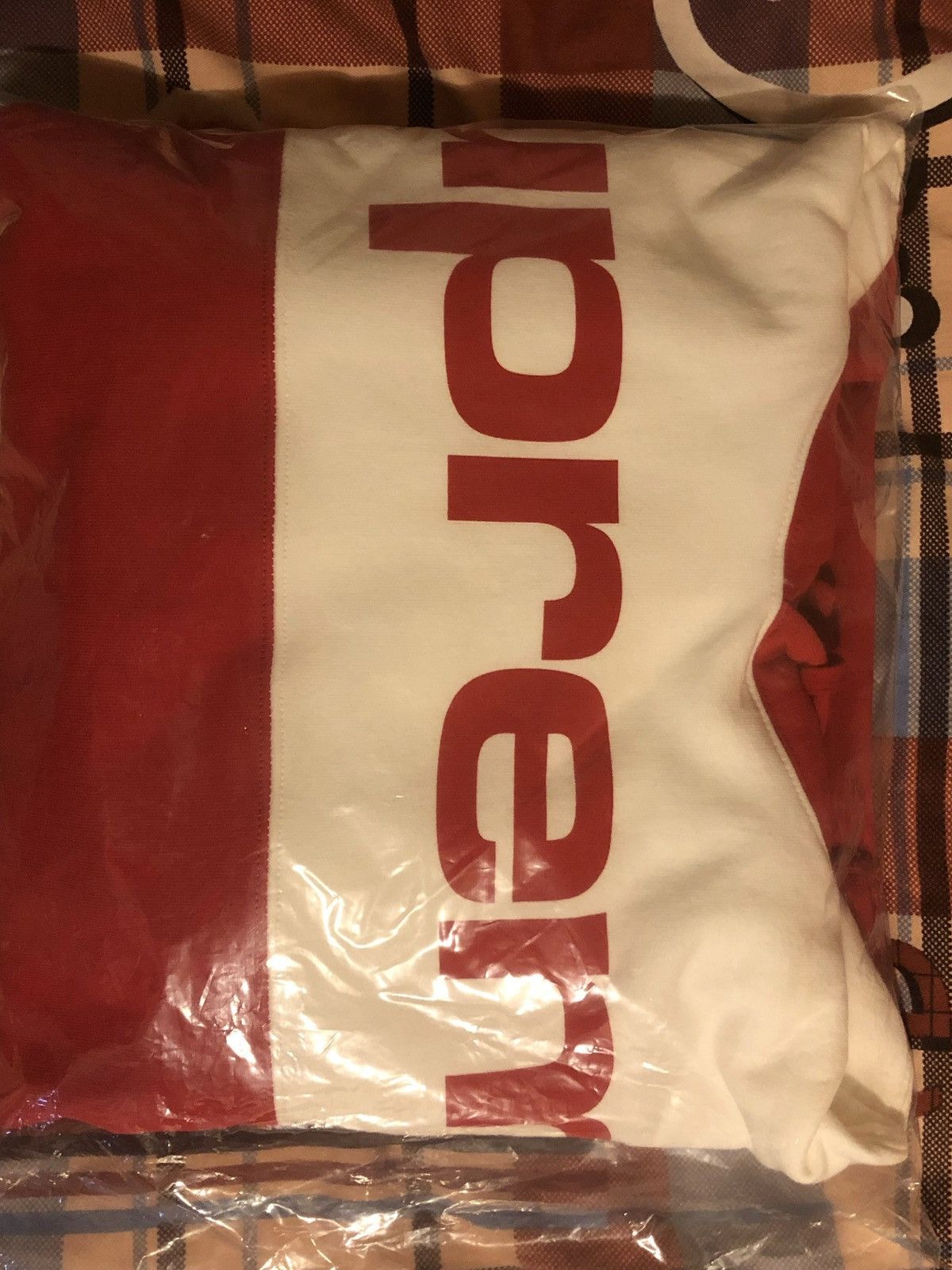 Supreme Supreme Blocked Hooded Sweatshirt Red M Size US M / EU 48-50 / 2 - 2 Thumbnail