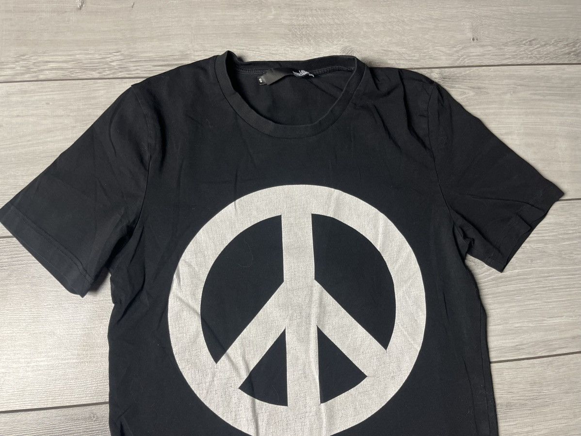 Moschino Love Moschino Tshirt Peace Logo size Small Size US S / EU 44-46 / 1 - 3 Thumbnail