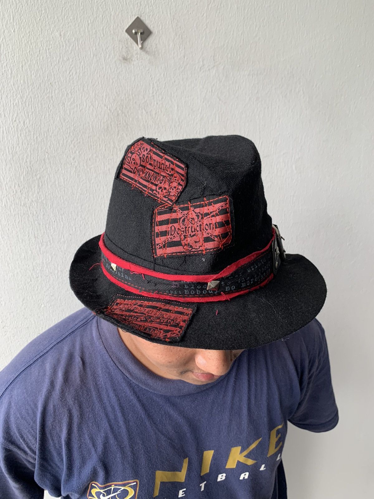 If Six Was Nine × Seditionaries Spit Anarchy Patch Studded Punk Hat Size ONE SIZE - 7 Thumbnail