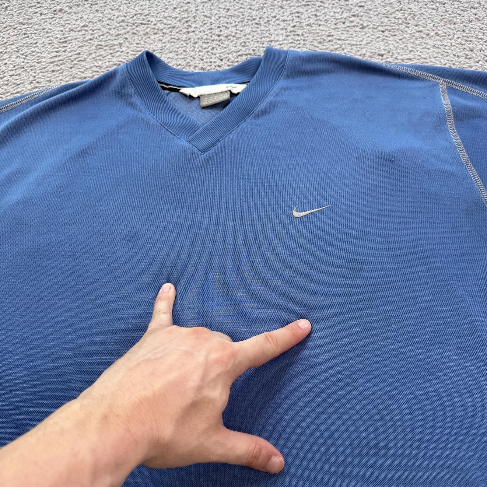 Nike Nike Y2K Blue Athletic Shirt Men Large Mini Swoosh Tee Size US L / EU 52-54 / 3 - 6 Thumbnail