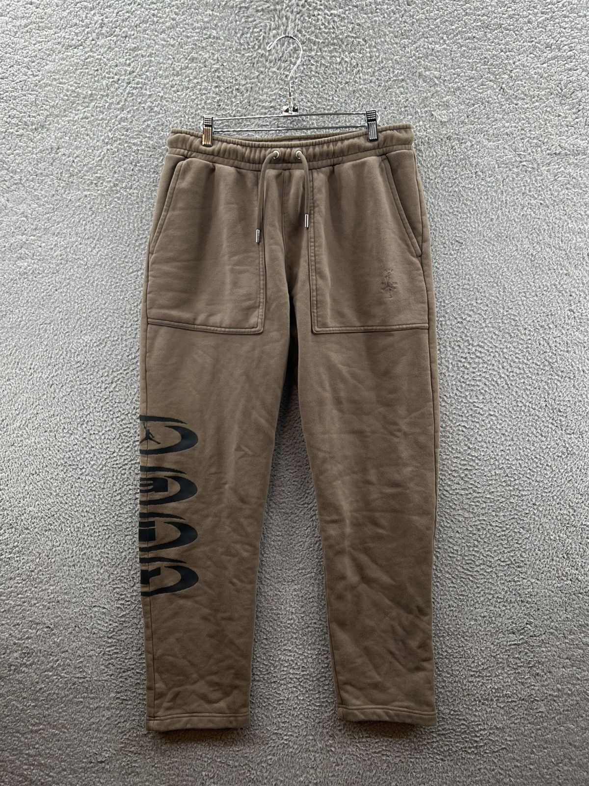 Jordan Brand Jordan x Travis Scott Fleece Pants Brown Medium DZ5508-275 Size US 34 / EU 50 - 1 Thumbnail