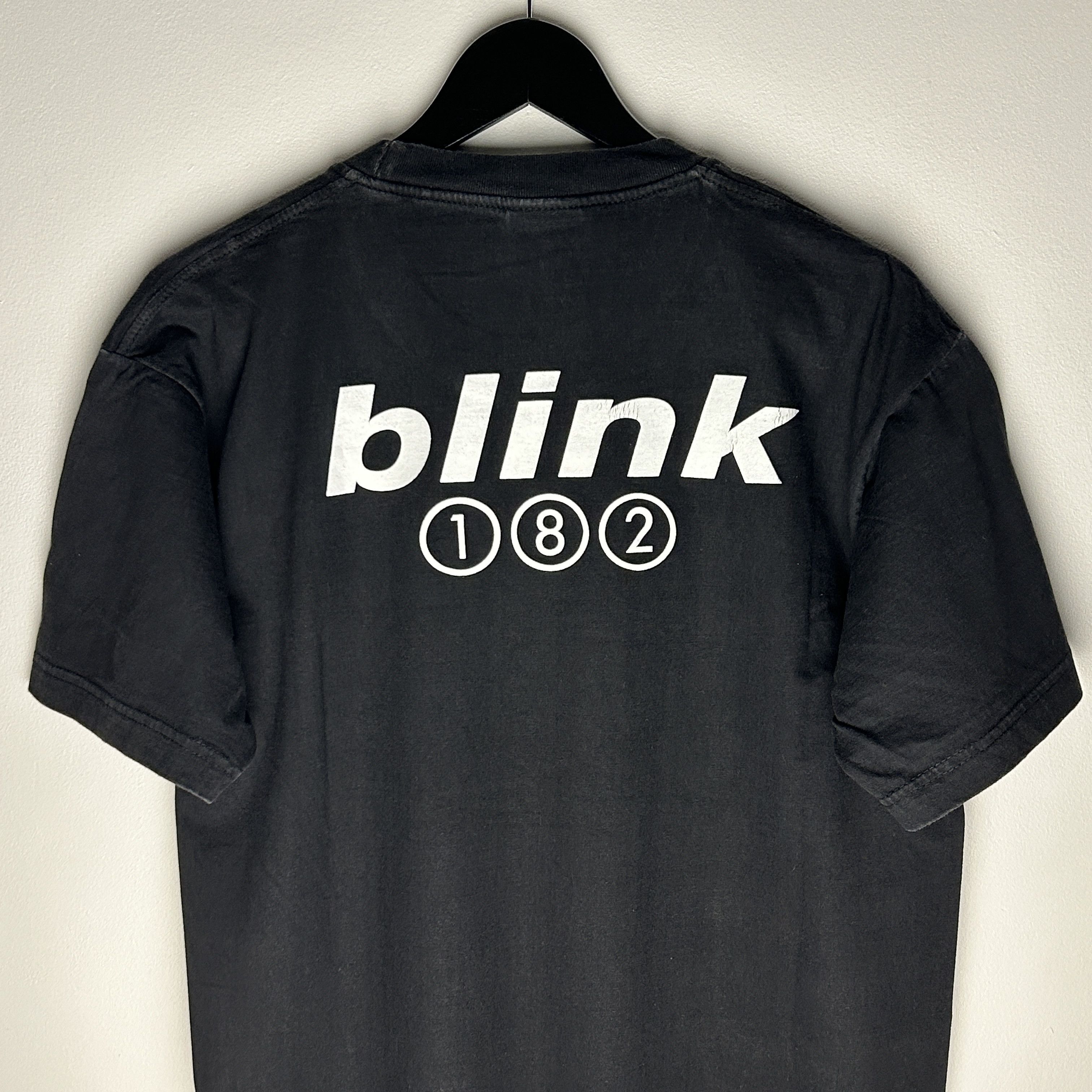 Band Tees Vintage Blink-182 Band T-shirt Size US L / EU 52-54 / 3 - 4 Thumbnail