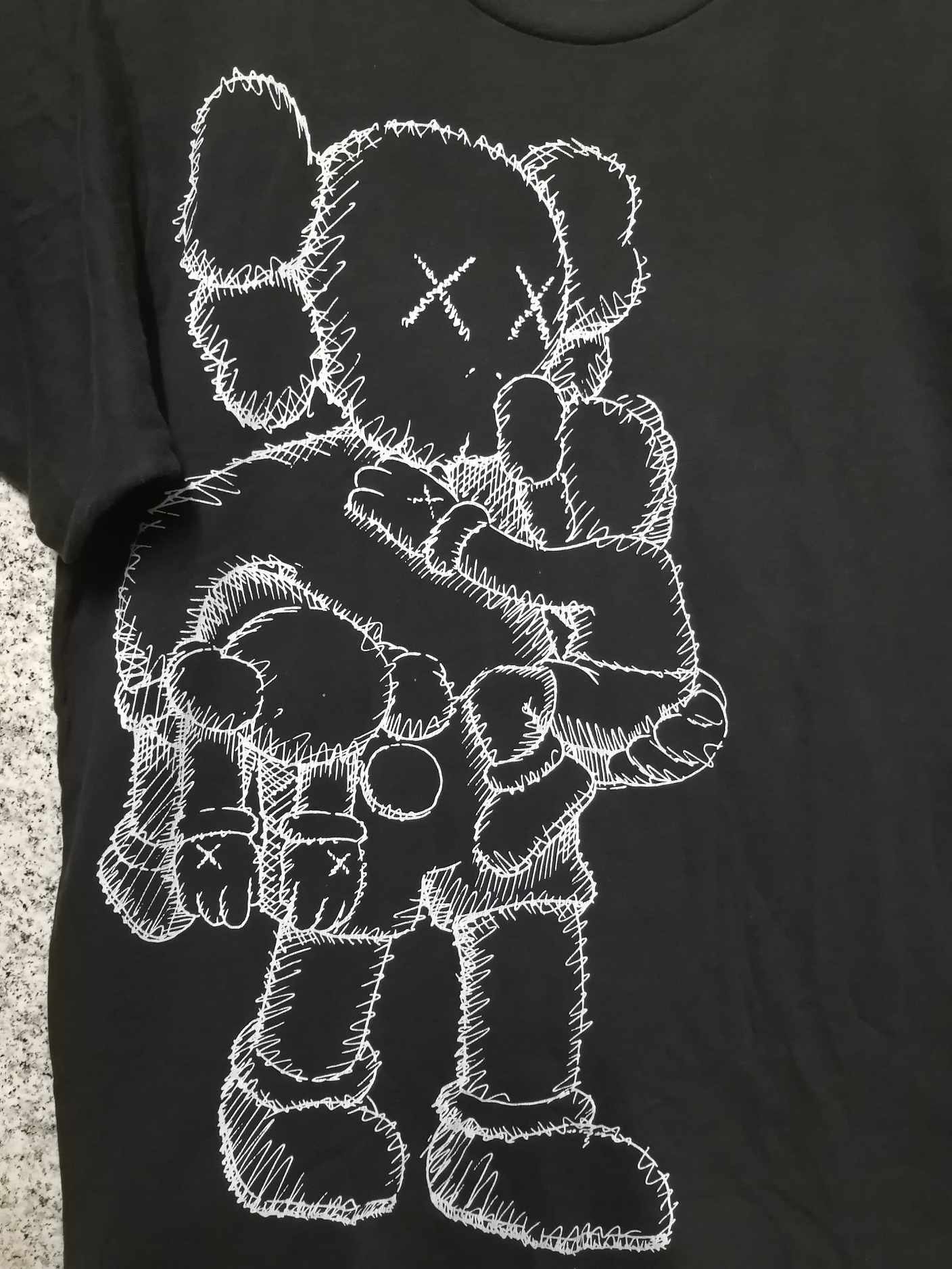 Japanese Brand × Kaws × Vintage 🔥 Rare 🔥 Vintage kaws Very Rare Size US M / EU 48-50 / 2 - 3 Thumbnail