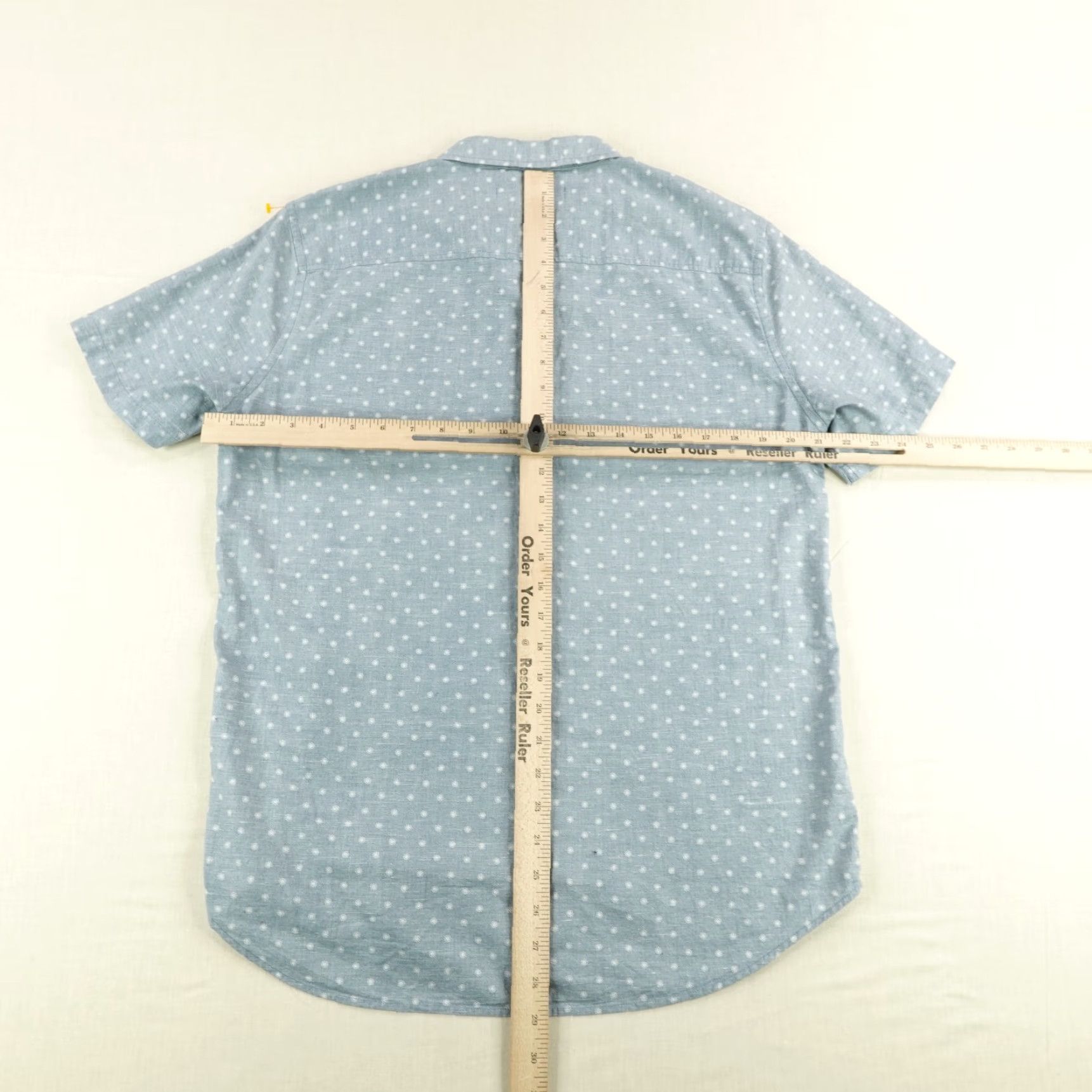 Outerknown Outerknown Shirt Mens Medium Blue Floral Reverse Print Organic Cotton Hemp Short Sleeve Button-Up Casual Size US M / EU 48-50 / 2 - 6 Thumbnail